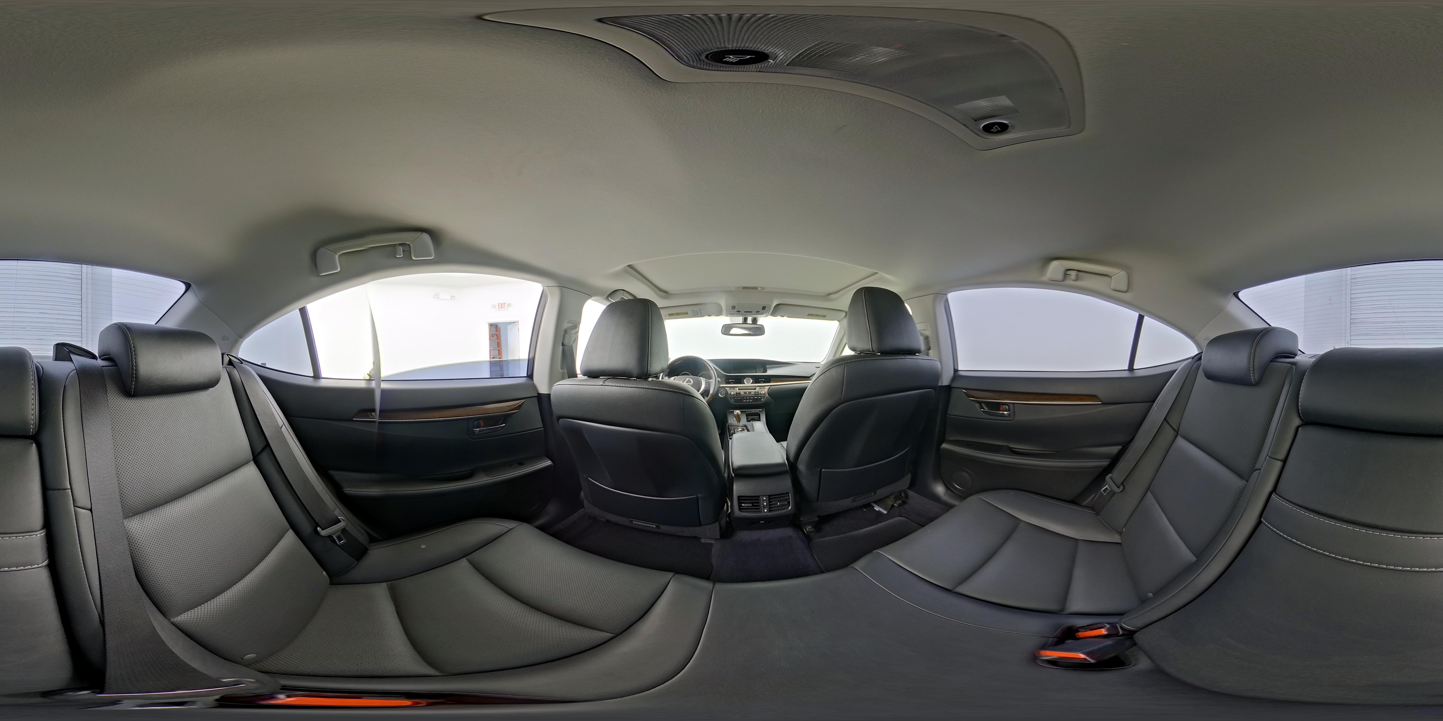 2015 Lexus ES 350 - Photo 27