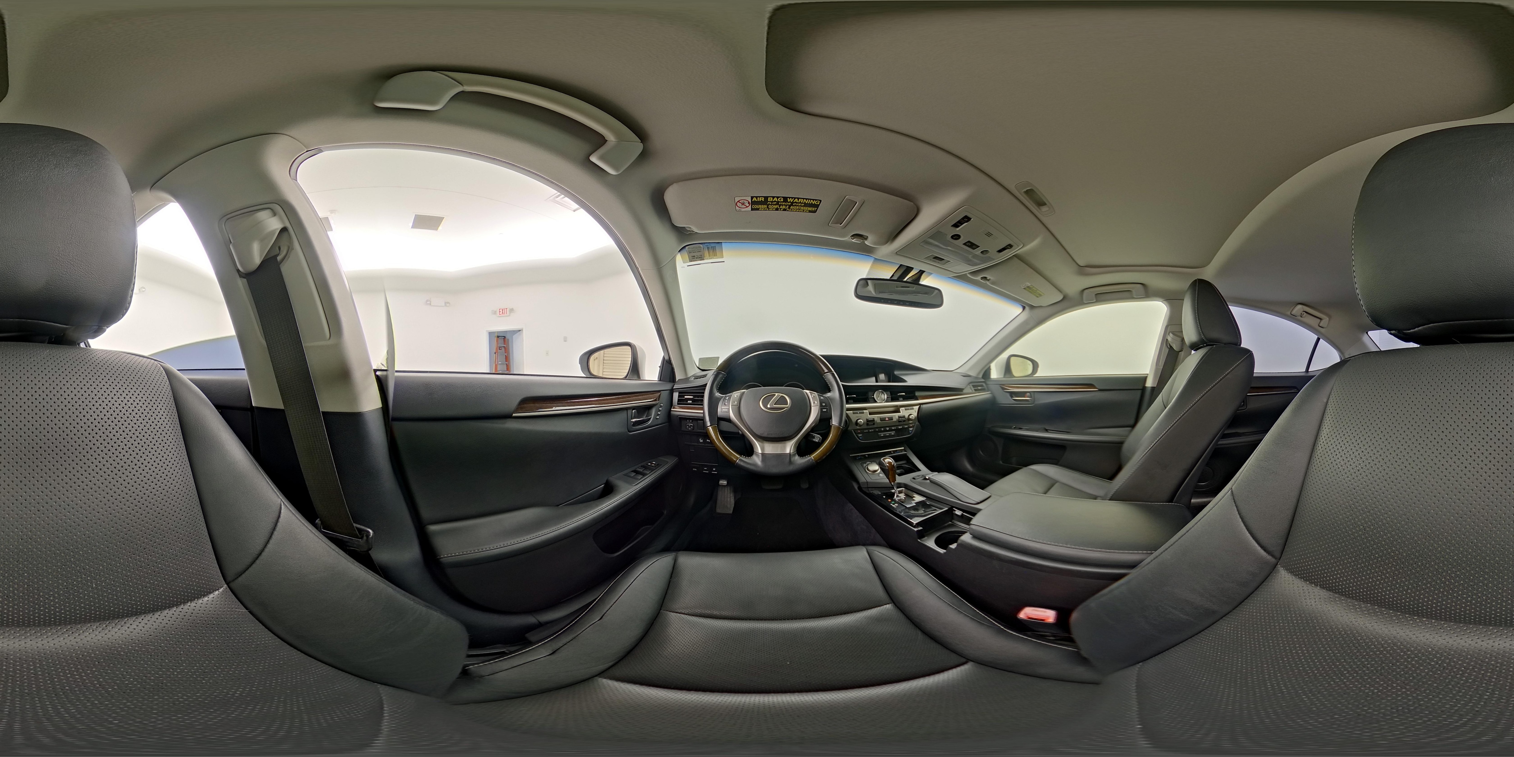 2015 Lexus ES 350 - Photo 28