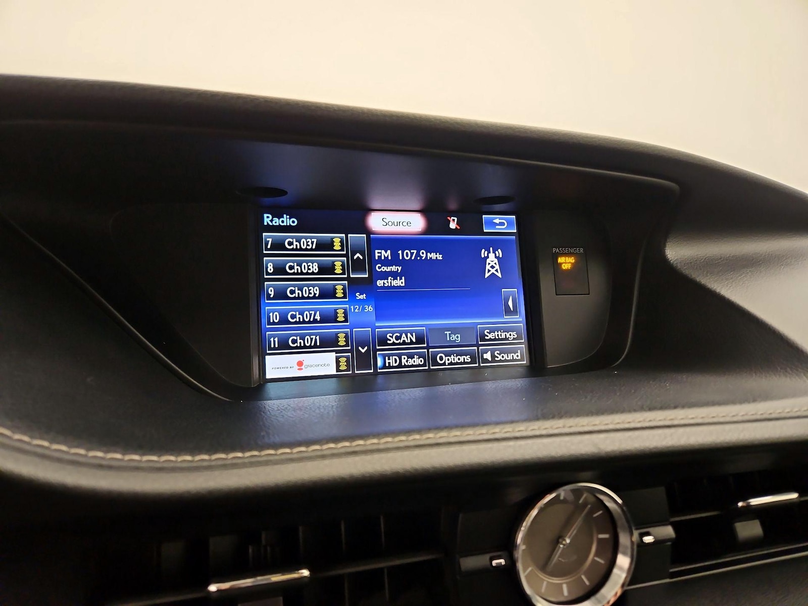 2015 Lexus ES 350 - Photo 17