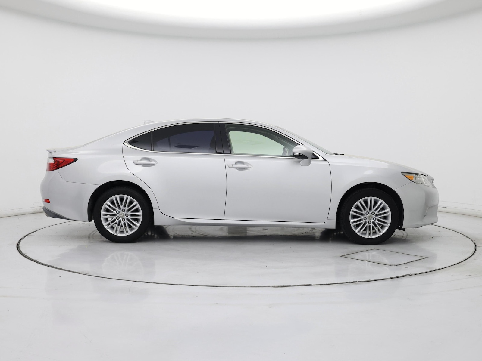 2015 Lexus ES 350 - Photo 8