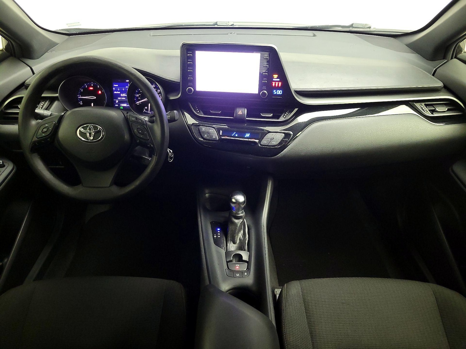 2019 Toyota C-HR LE - Photo 10