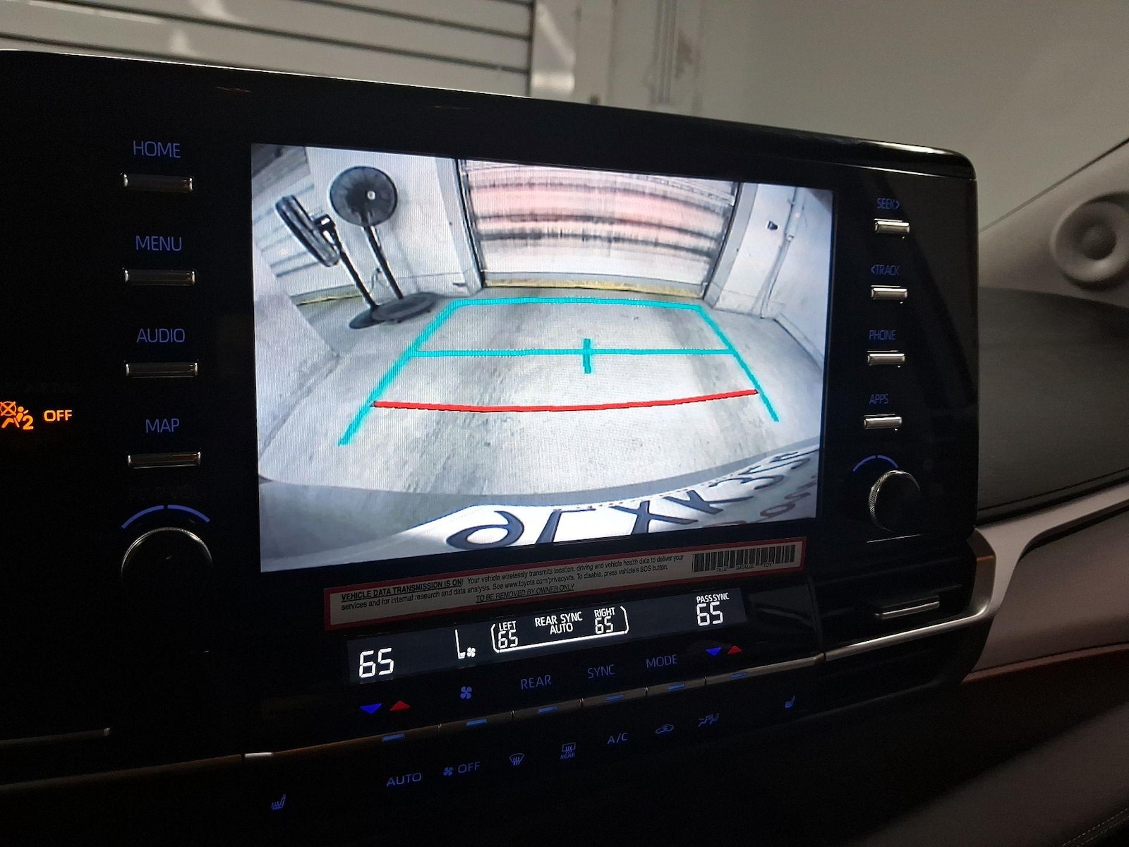 2024 Toyota Sienna XLE - Photo 14