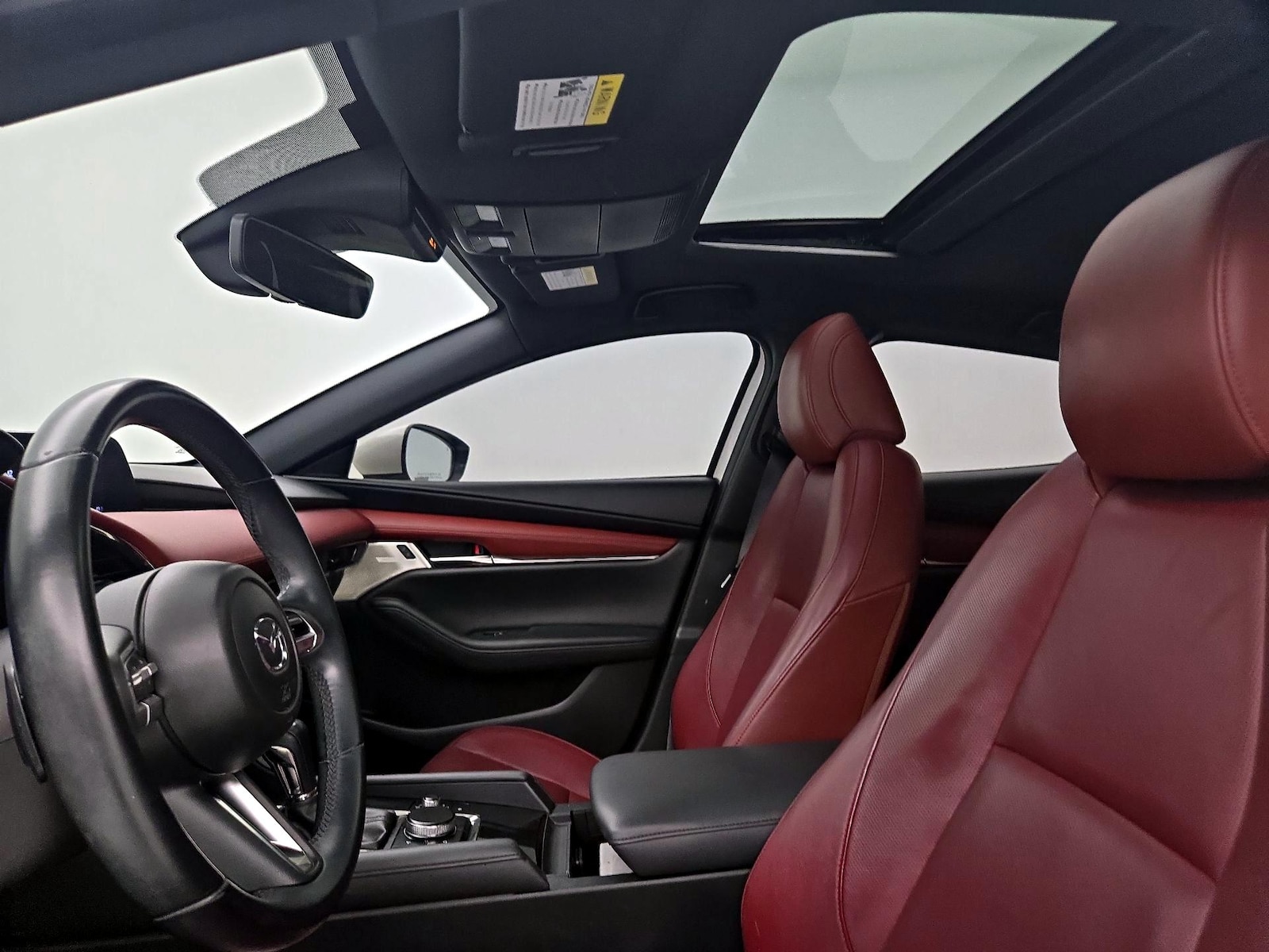 Sunroof(s) & Overhead Airbags