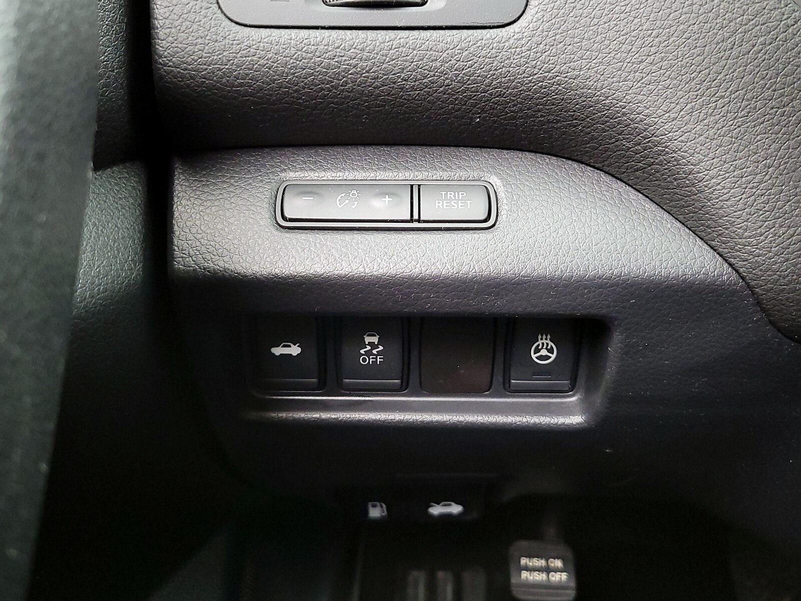 2017 Nissan Altima SL - Photo 14