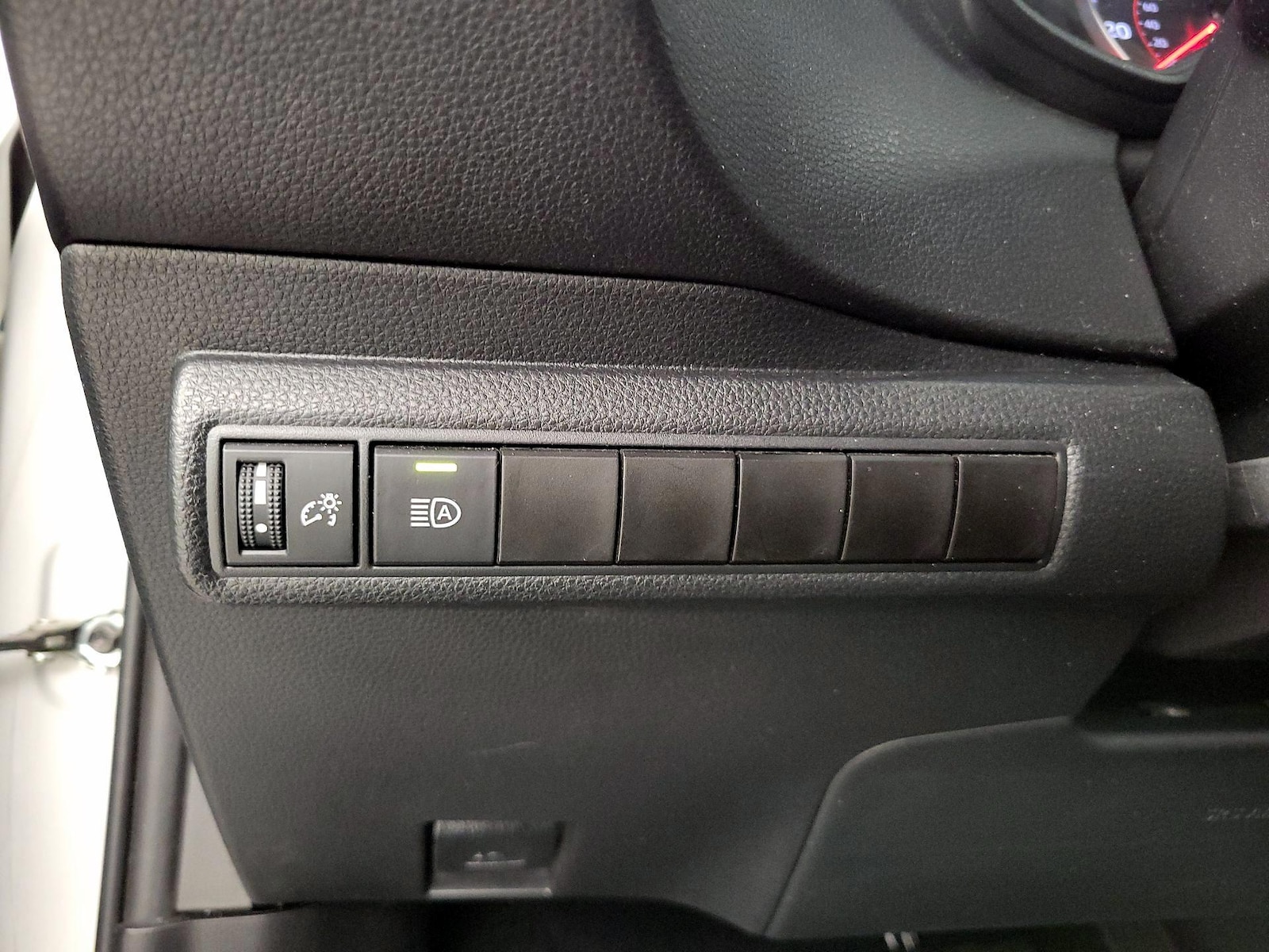 2020 Toyota Corolla SE - Photo 14