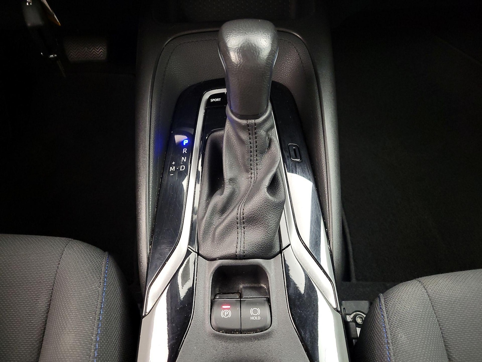 2020 Toyota Corolla SE - Photo 19
