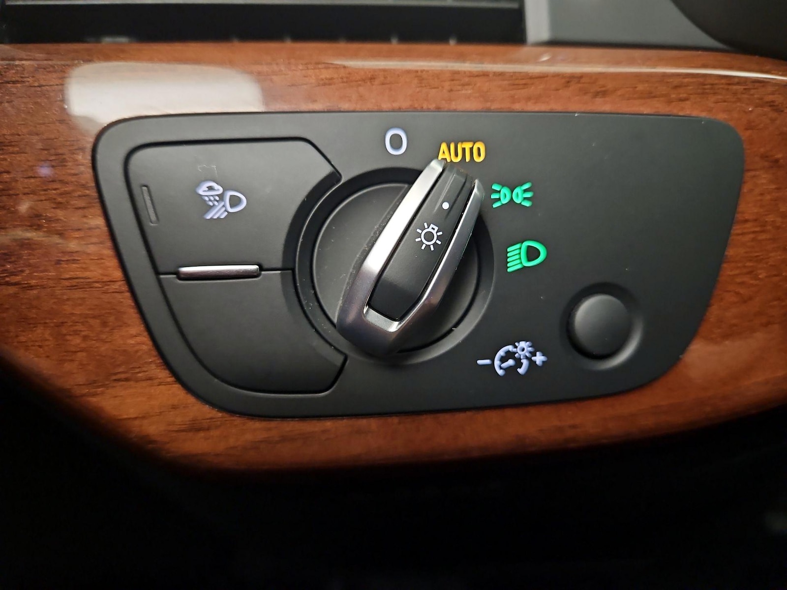 2021 Audi A4 Premium - Photo 14