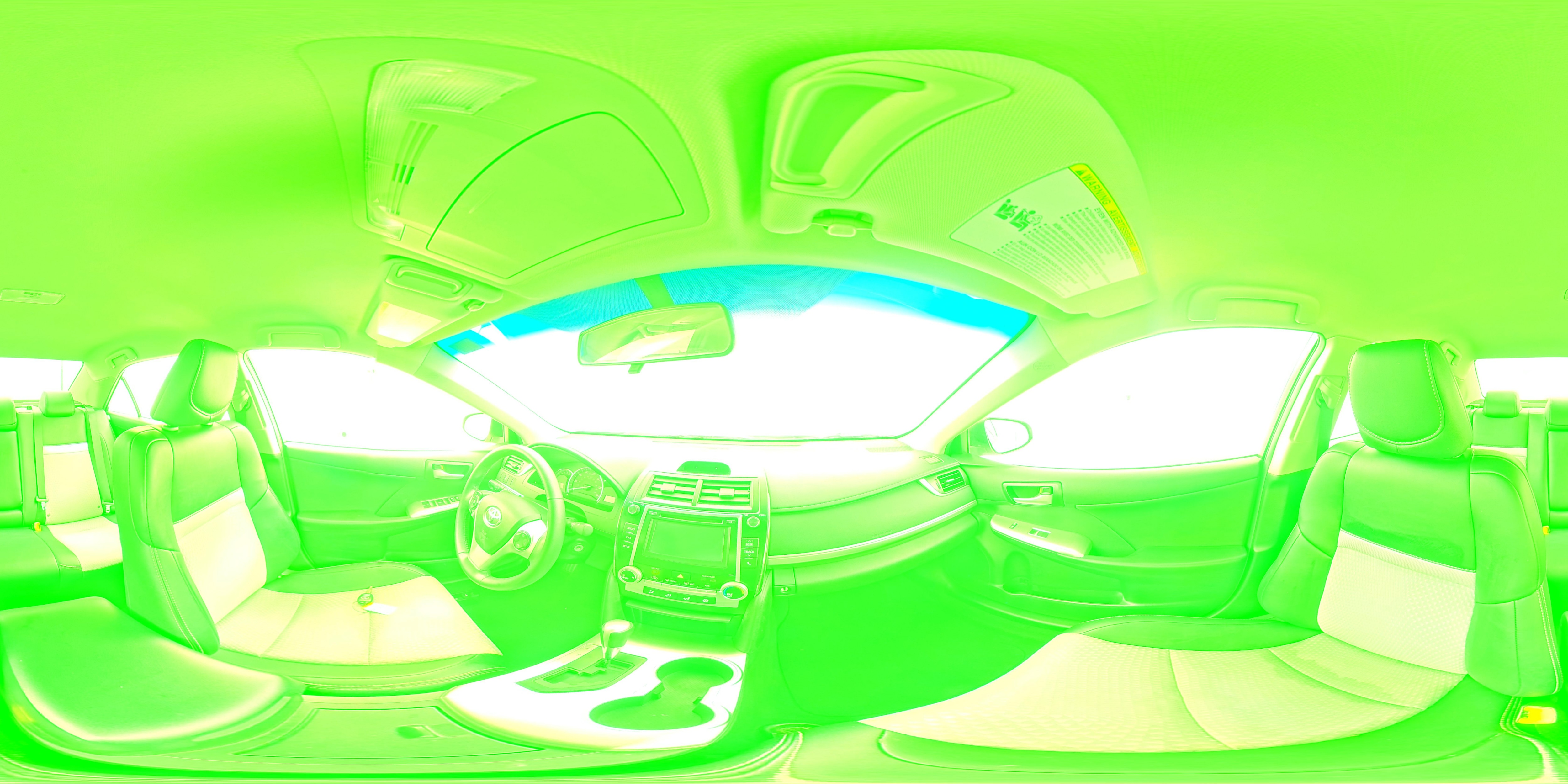2014 Toyota Camry SE - Photo 22