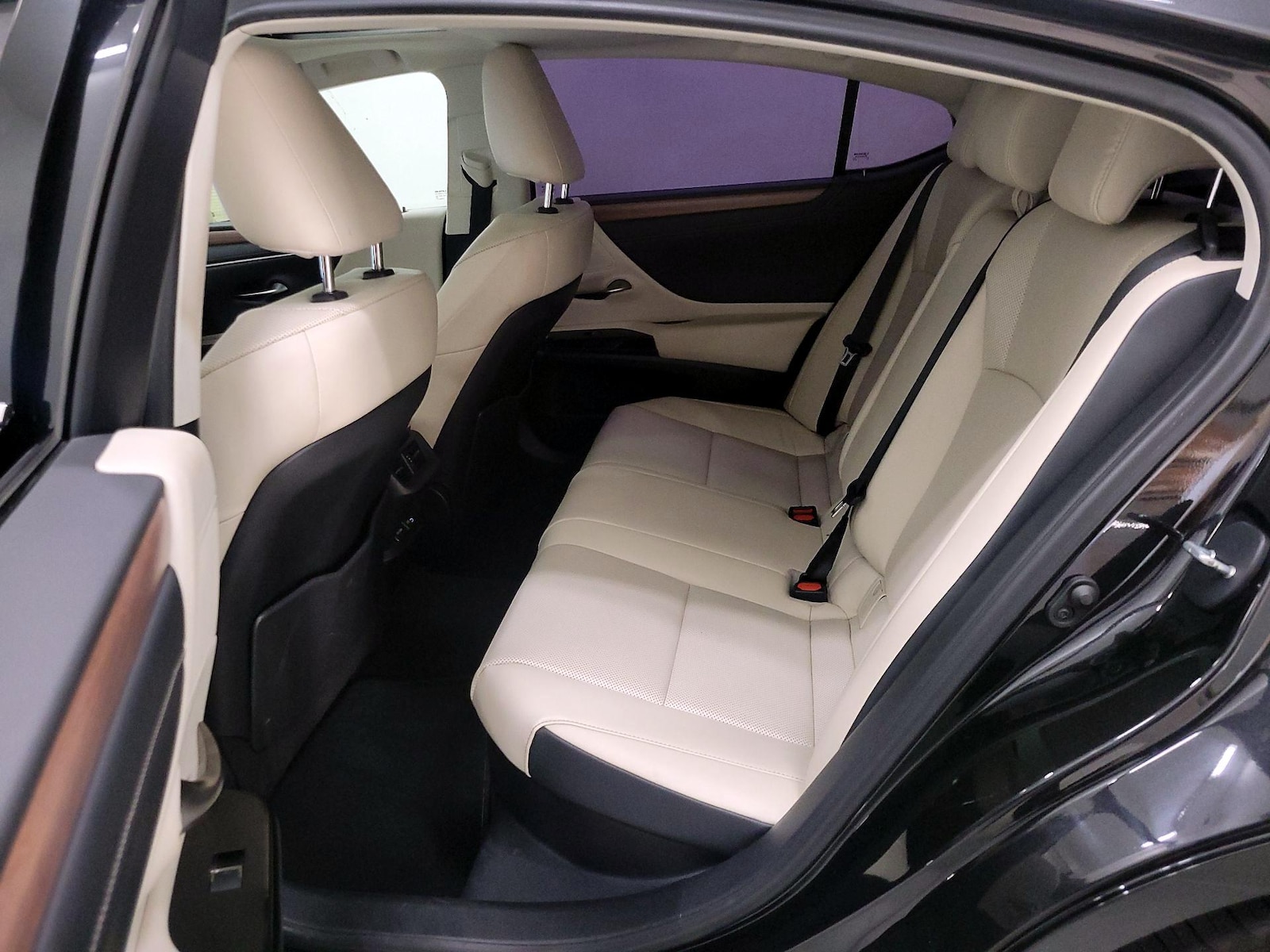 2024 Lexus ES Hybrid 300h - Photo 20