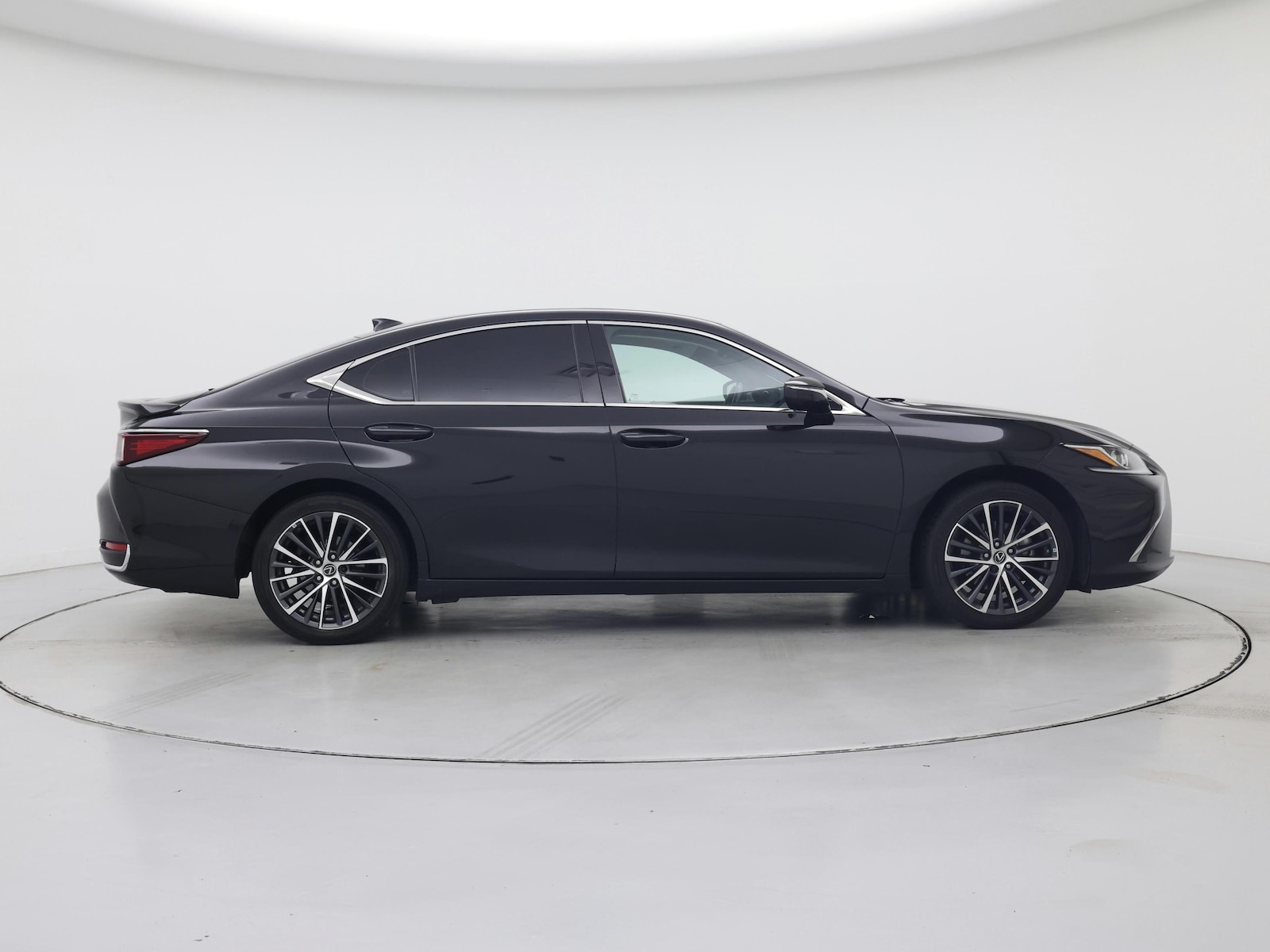 2024 Lexus ES Hybrid 300h - Photo 8