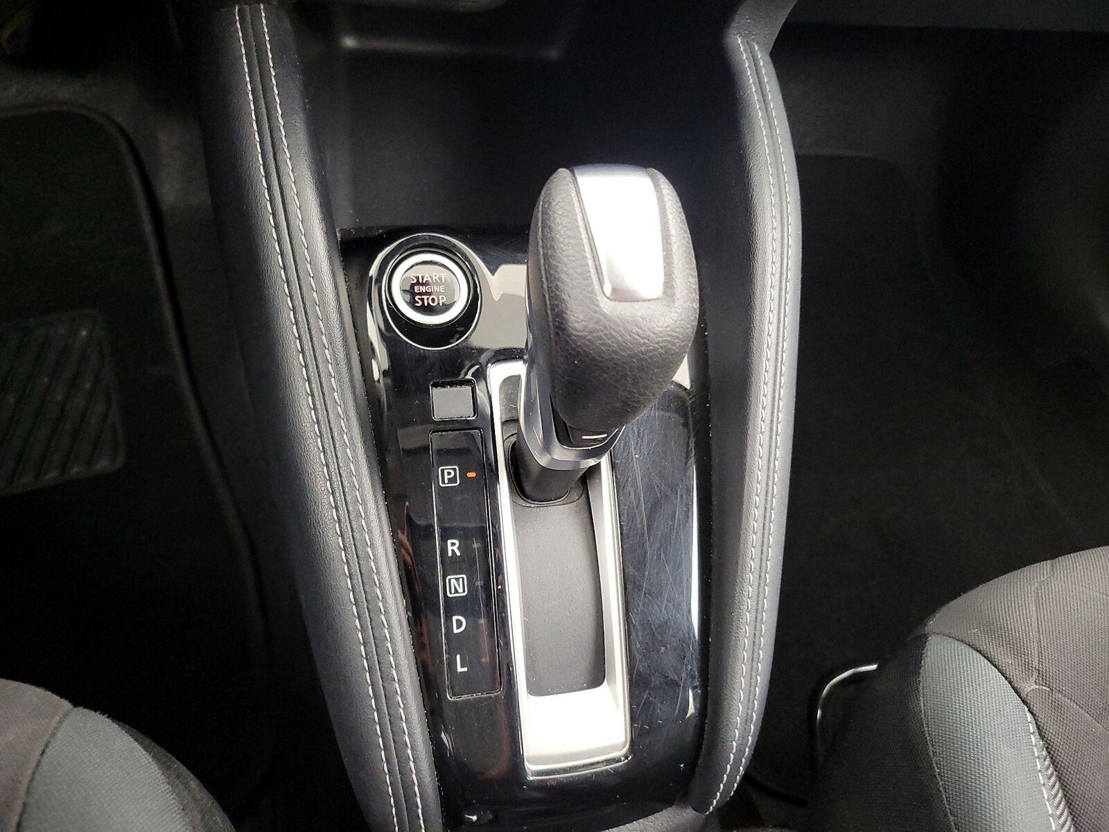 2020 Nissan Kicks SV, photo 18