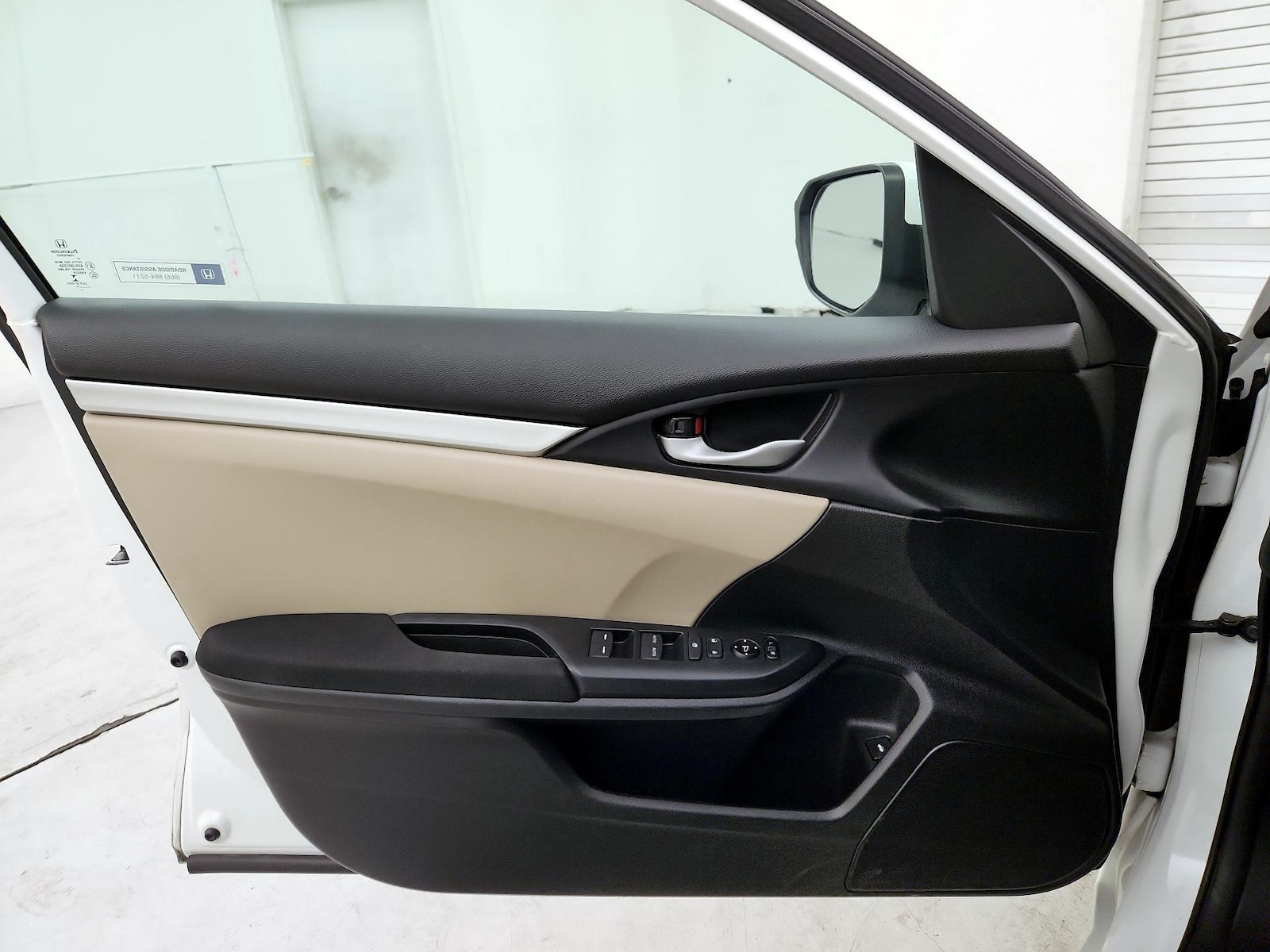 2017 Honda Civic LX - Photo 11