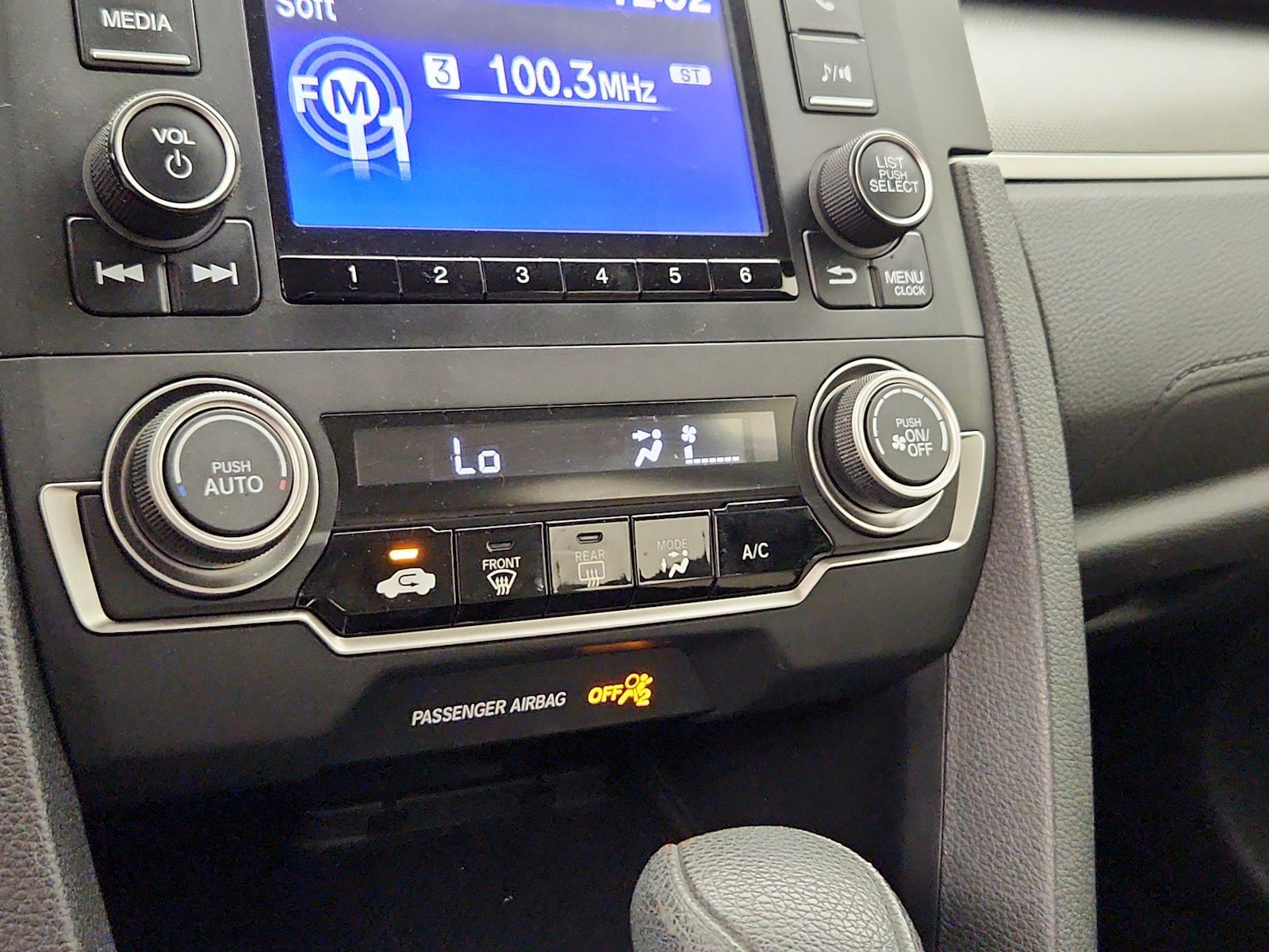 2017 Honda Civic LX - Photo 15
