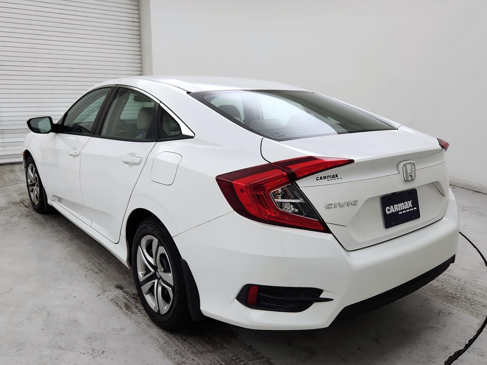 2017 Honda Civic LX - Photo 7