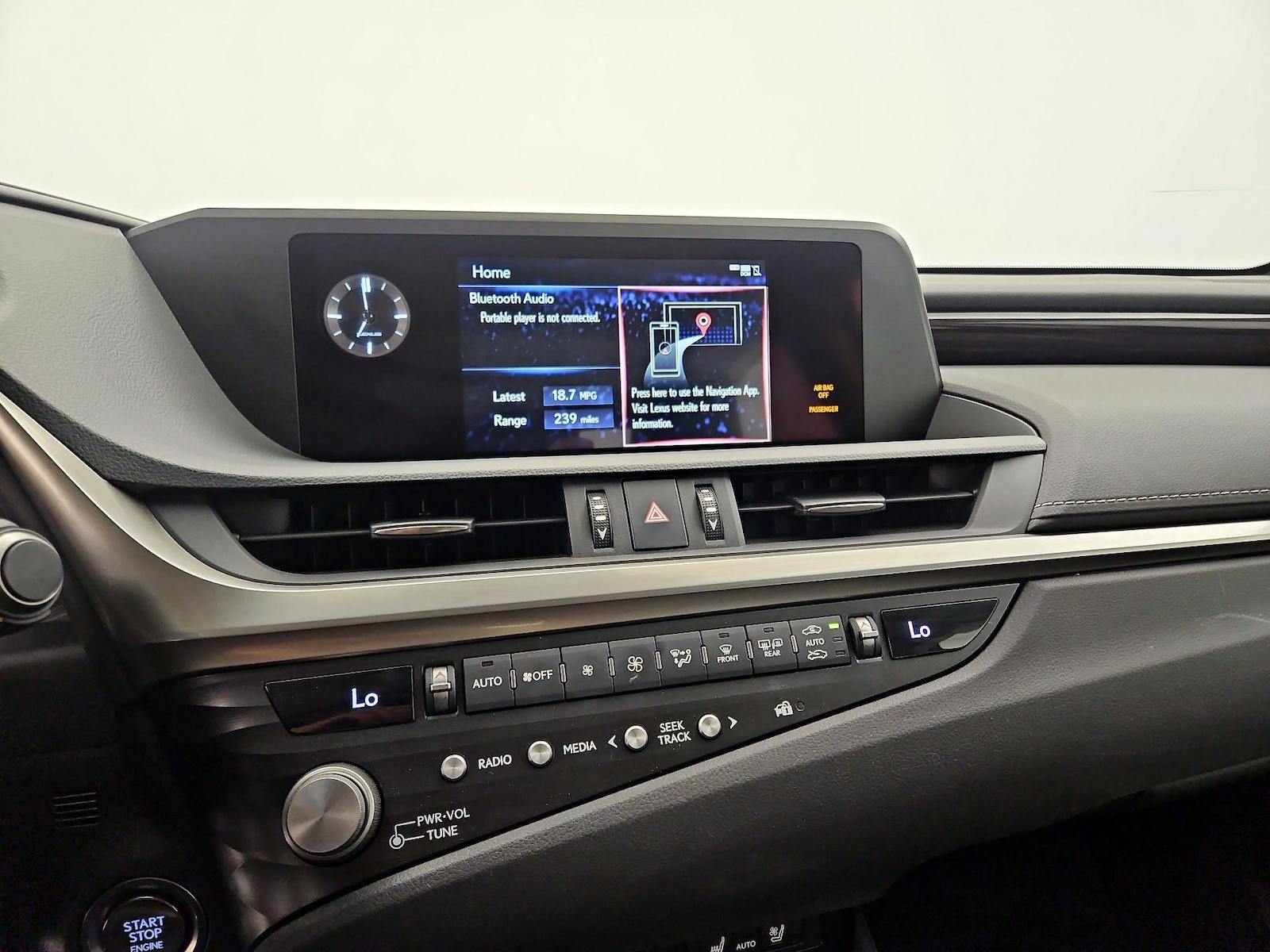 2021 Lexus ES 350 - Photo 15
