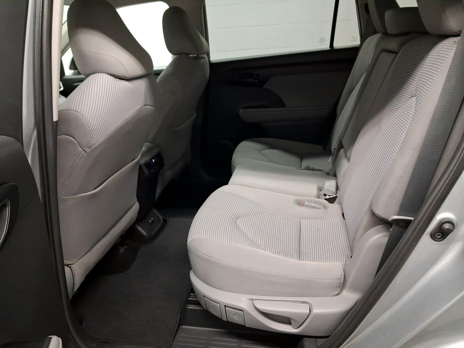 Rear Air Conditioning