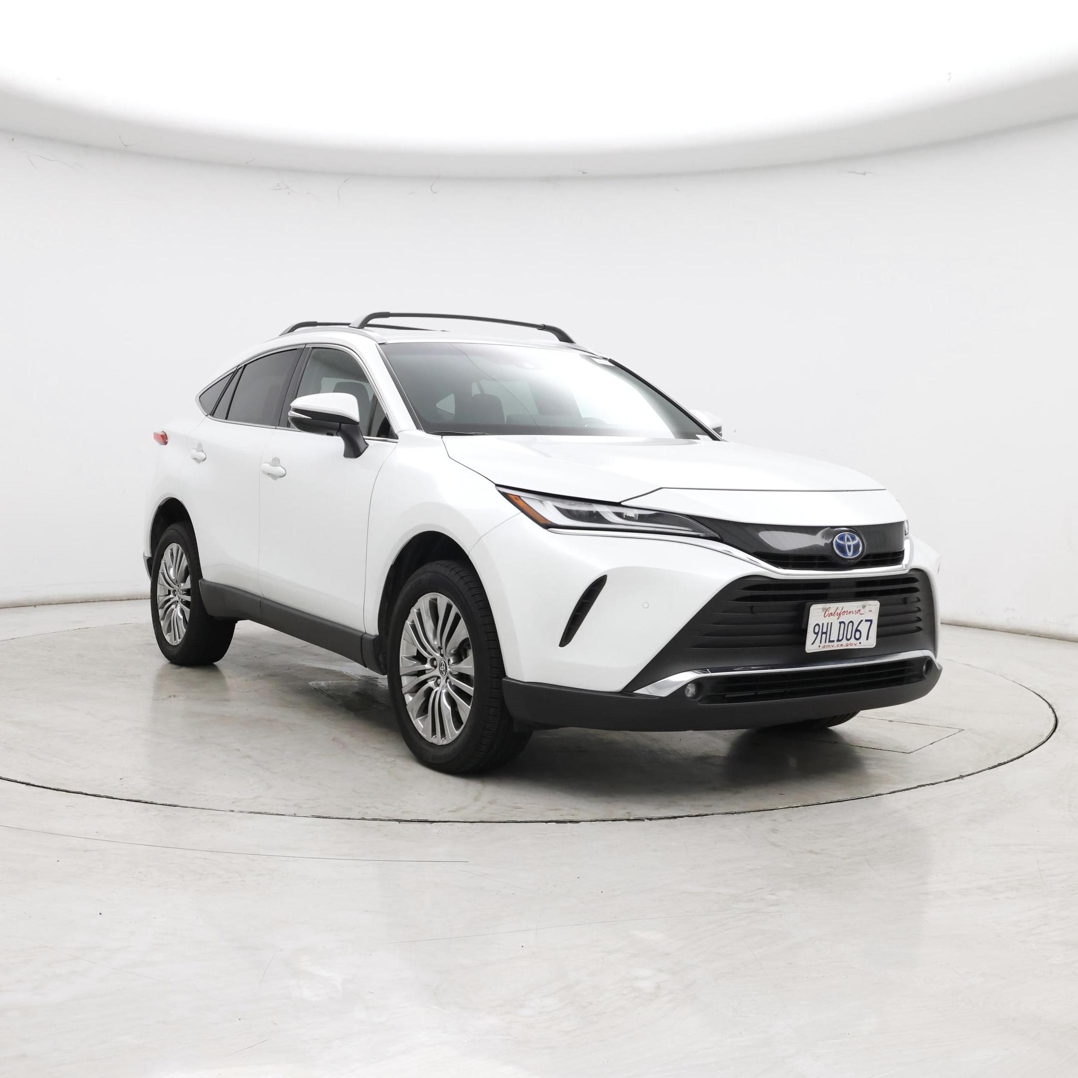 White 2023 Toyota Venza SUV / Crossover All-Wheel Drive Automatic