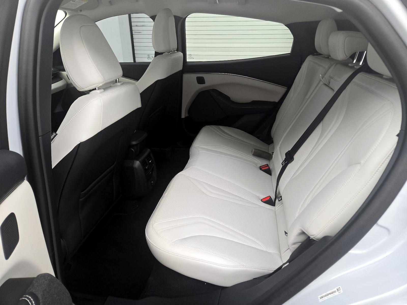 2023 Ford Mustang Mach-E Premium AWD - Photo 22
