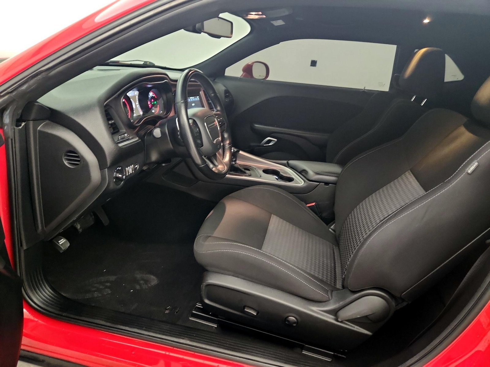 2022 Dodge Challenger GT - Photo 10