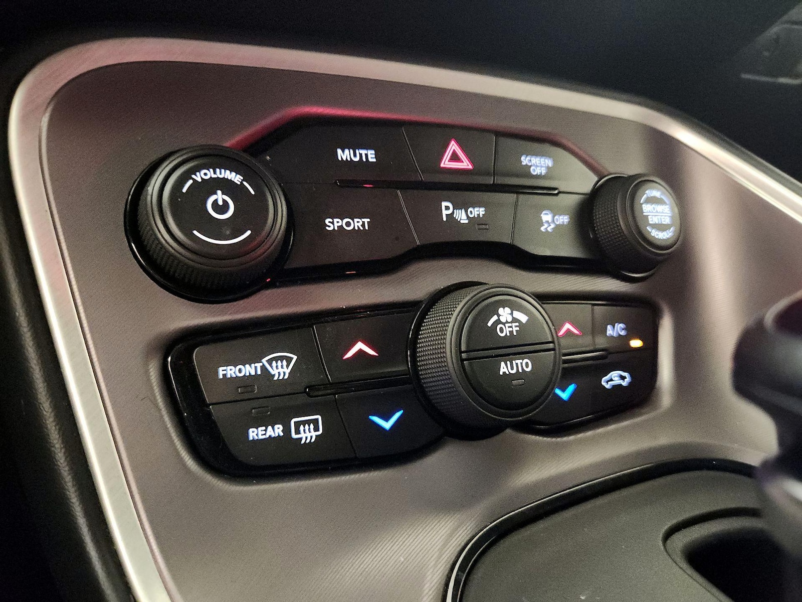 2022 Dodge Challenger GT - Photo 15
