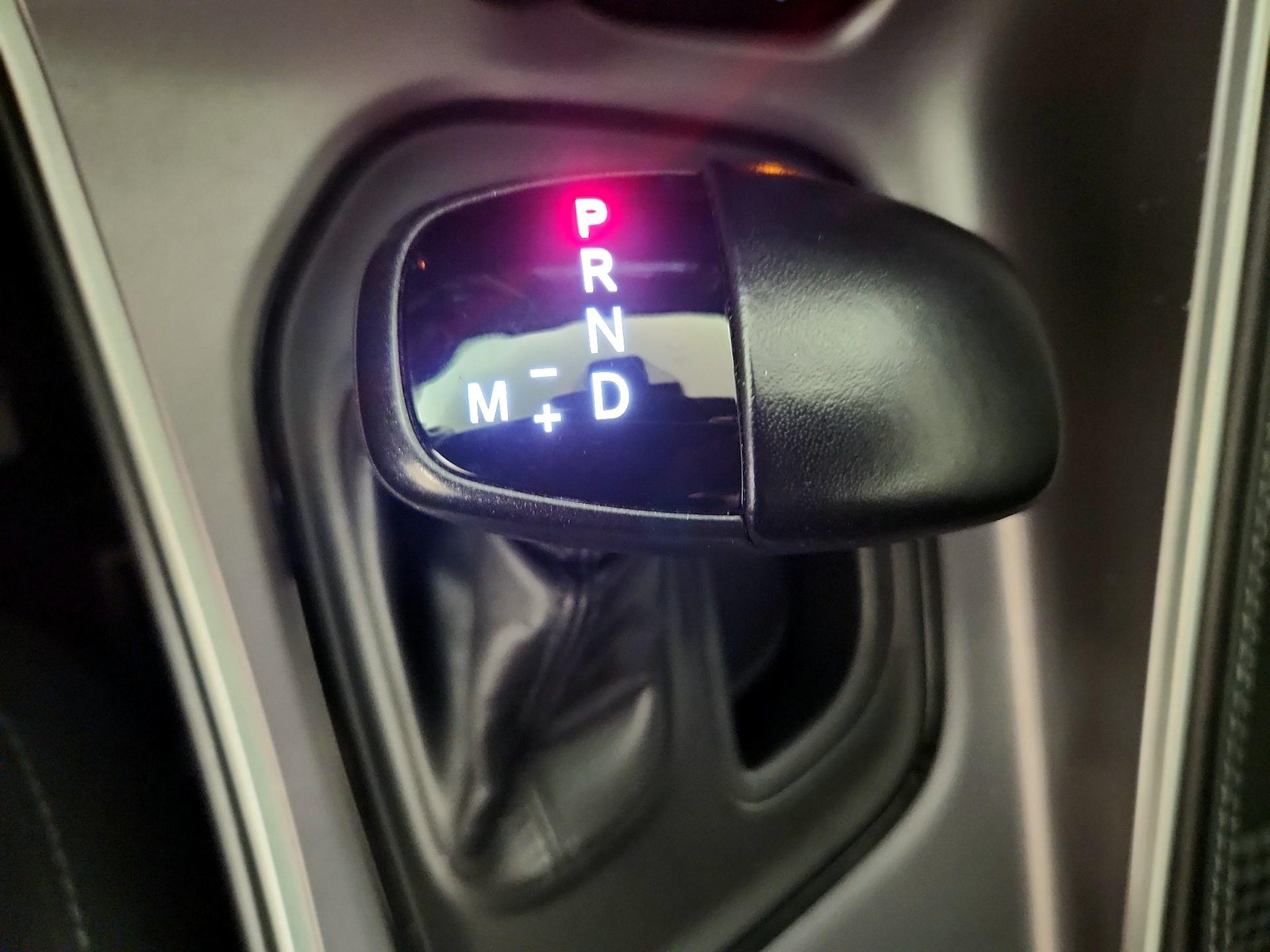 2022 Dodge Challenger GT - Photo 16
