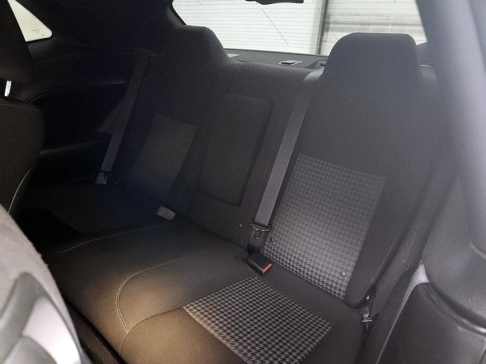 2022 Dodge Challenger GT - Photo 18