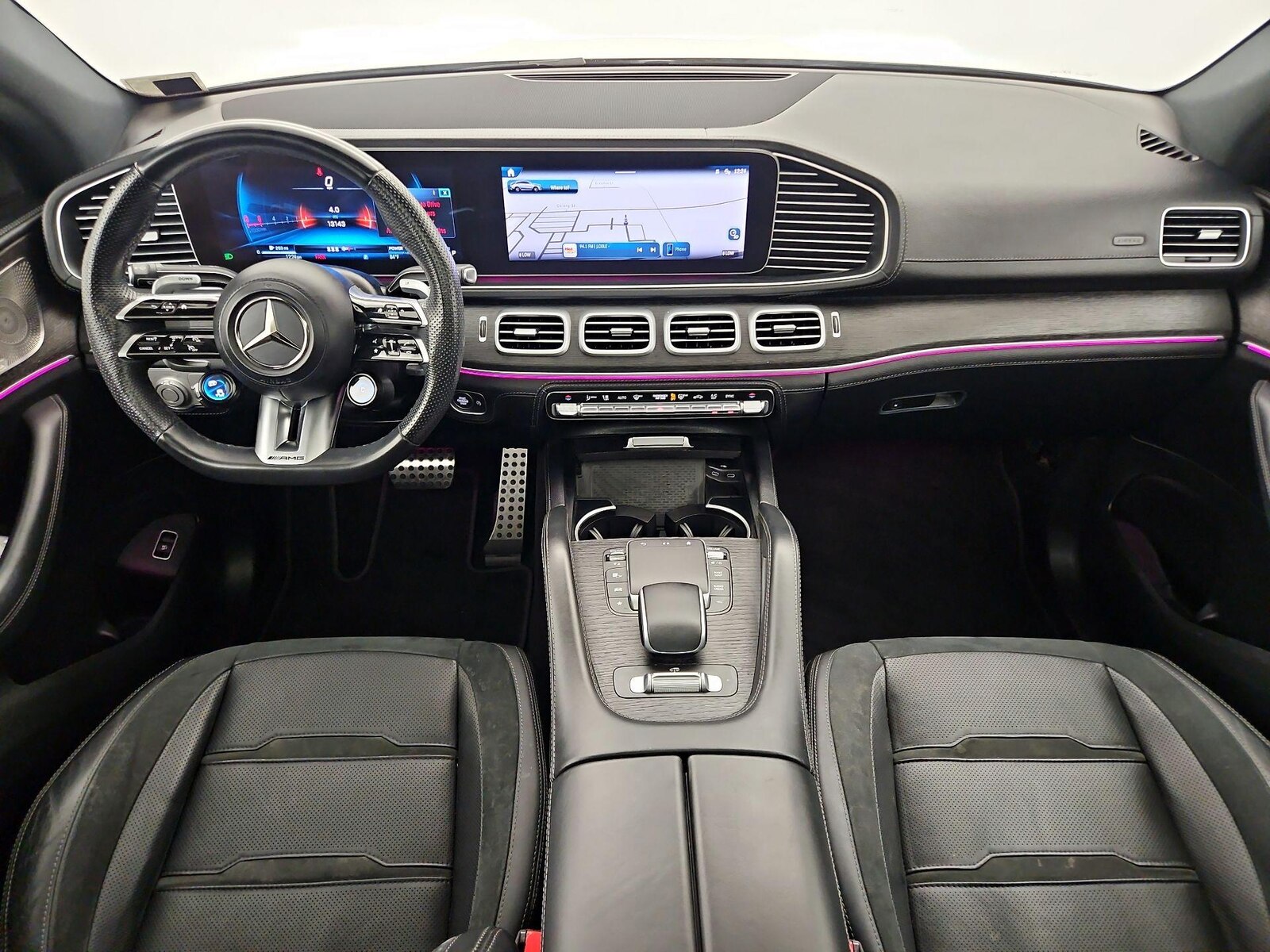 Apple CarPlay® & Android Auto™