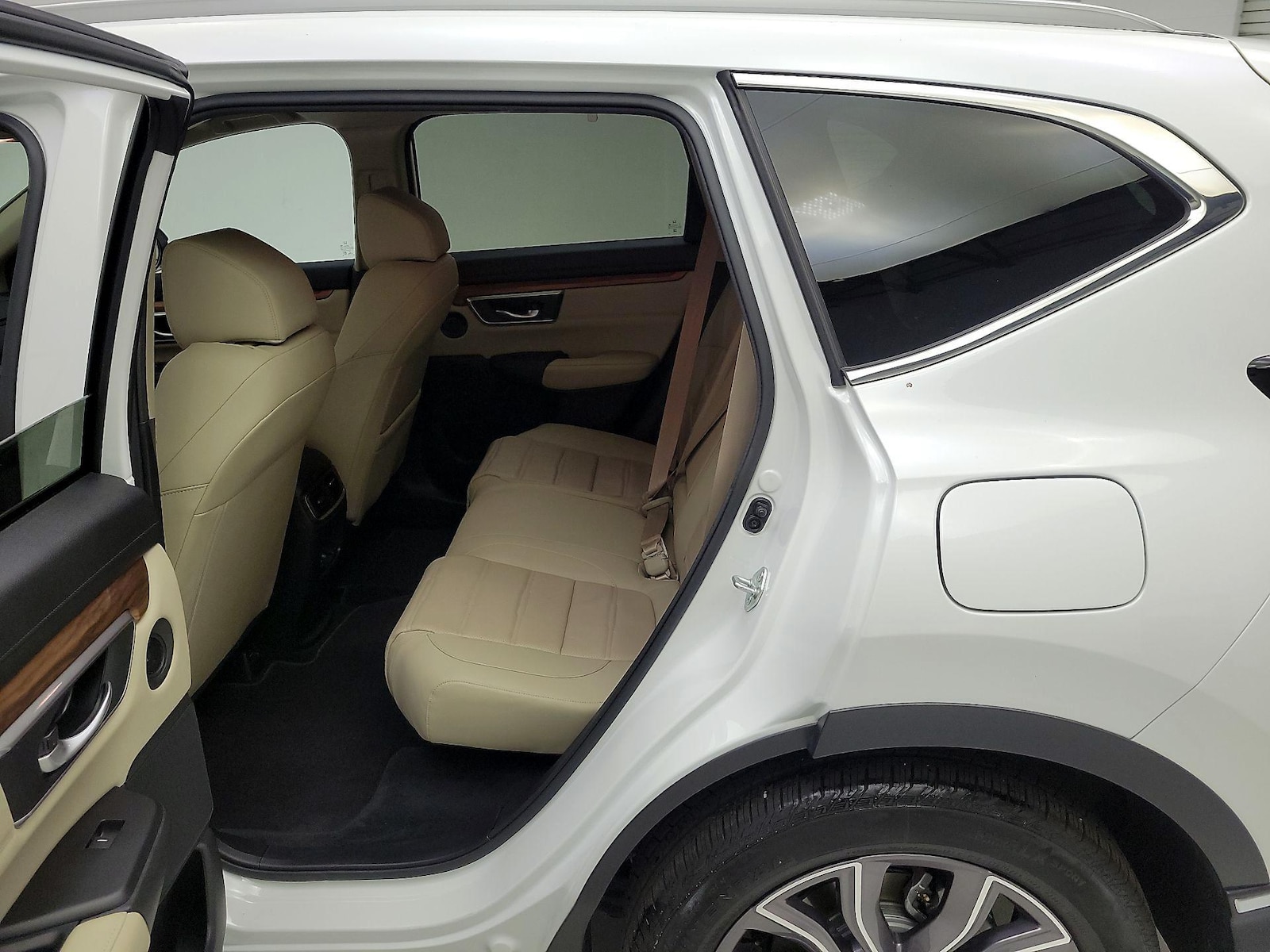2021 Honda CR-V Touring - Photo 20