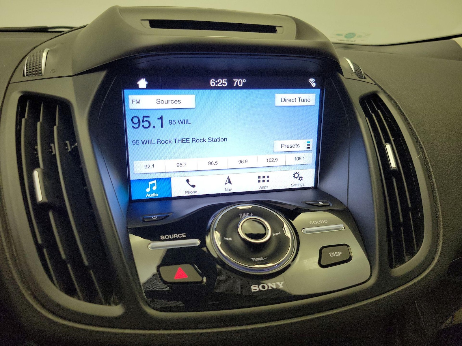 2017 Ford Escape Titanium - Photo 17
