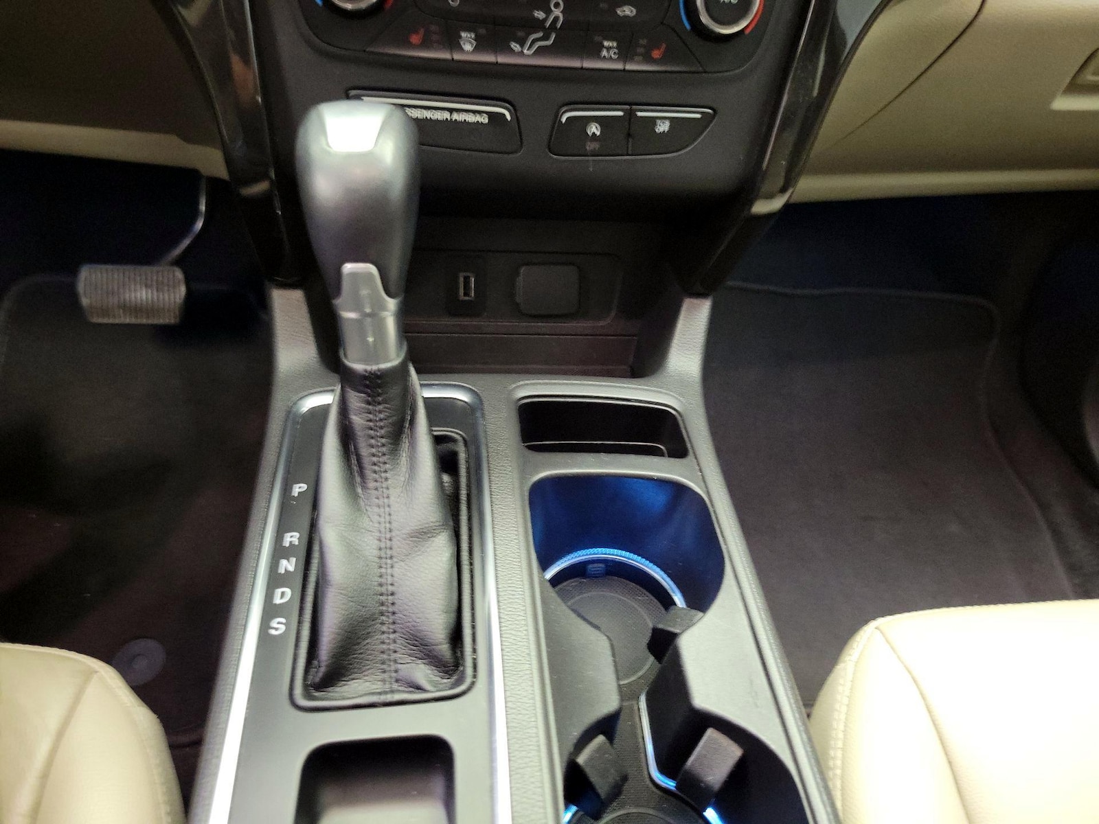 2017 Ford Escape Titanium - Photo 19