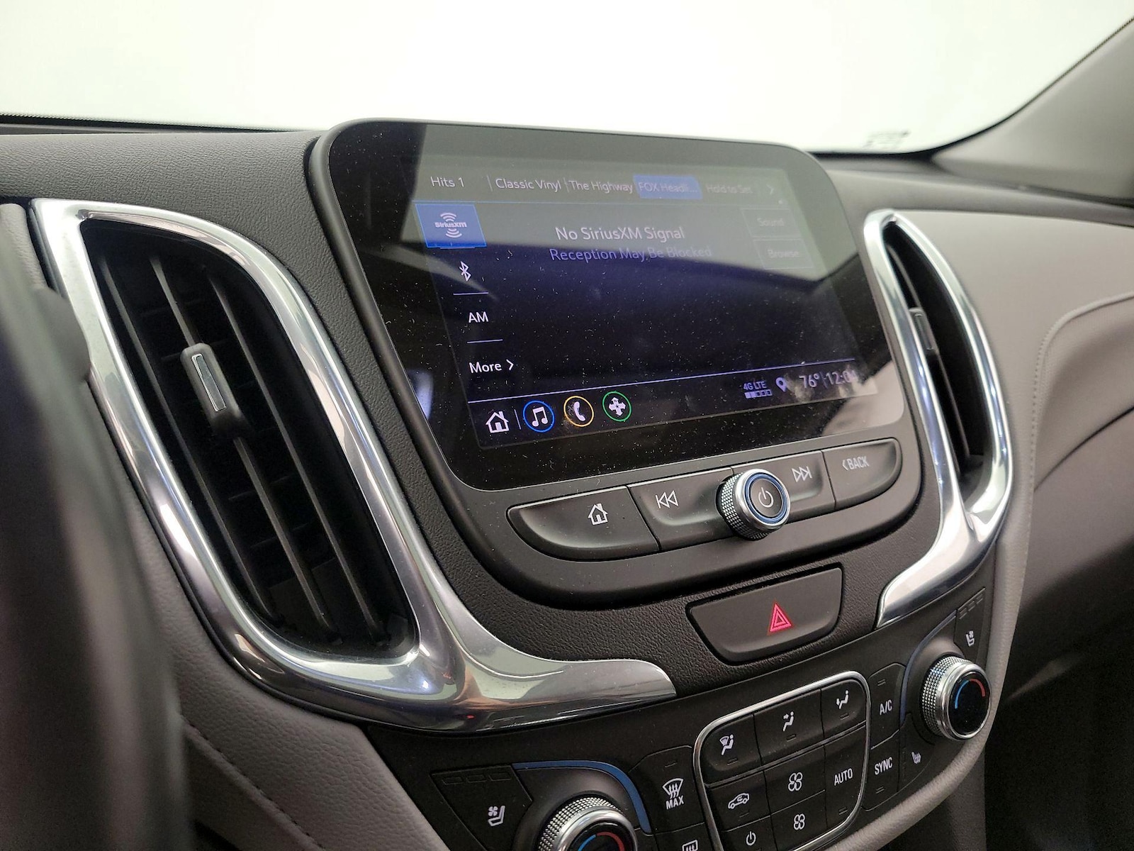 2020 Chevrolet Equinox Premier - Photo 16