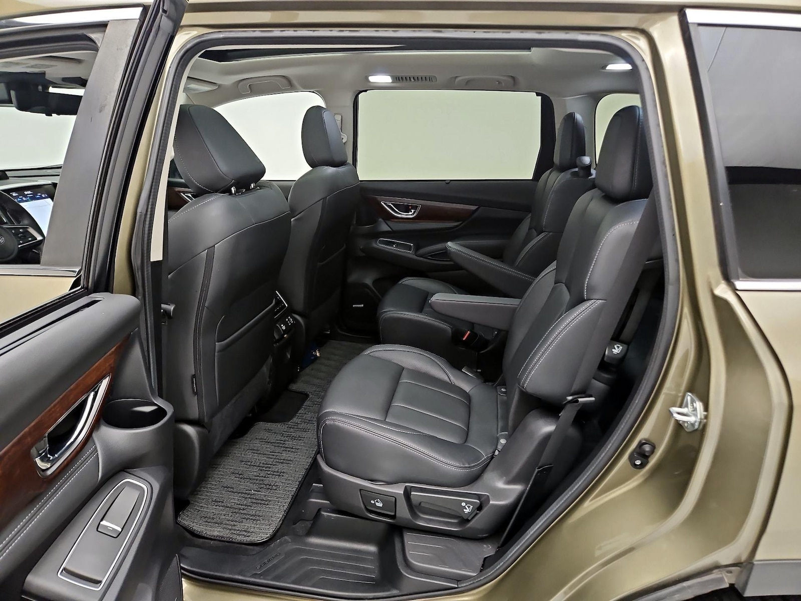 2024 Subaru Ascent Touring - Photo 22