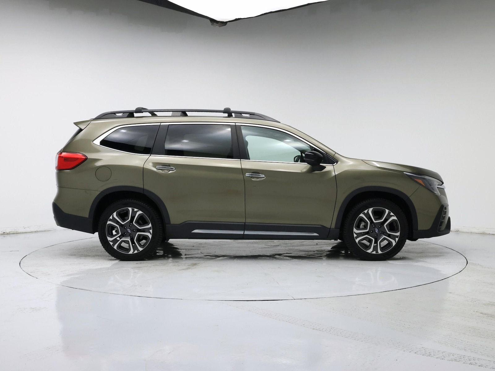 2024 Subaru Ascent Touring - Photo 8
