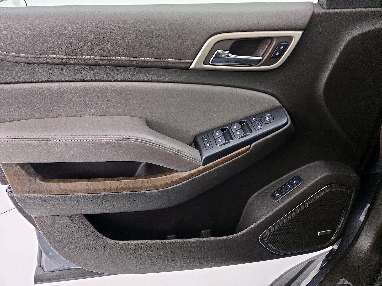 2018 GMC Yukon Denali - Photo 13
