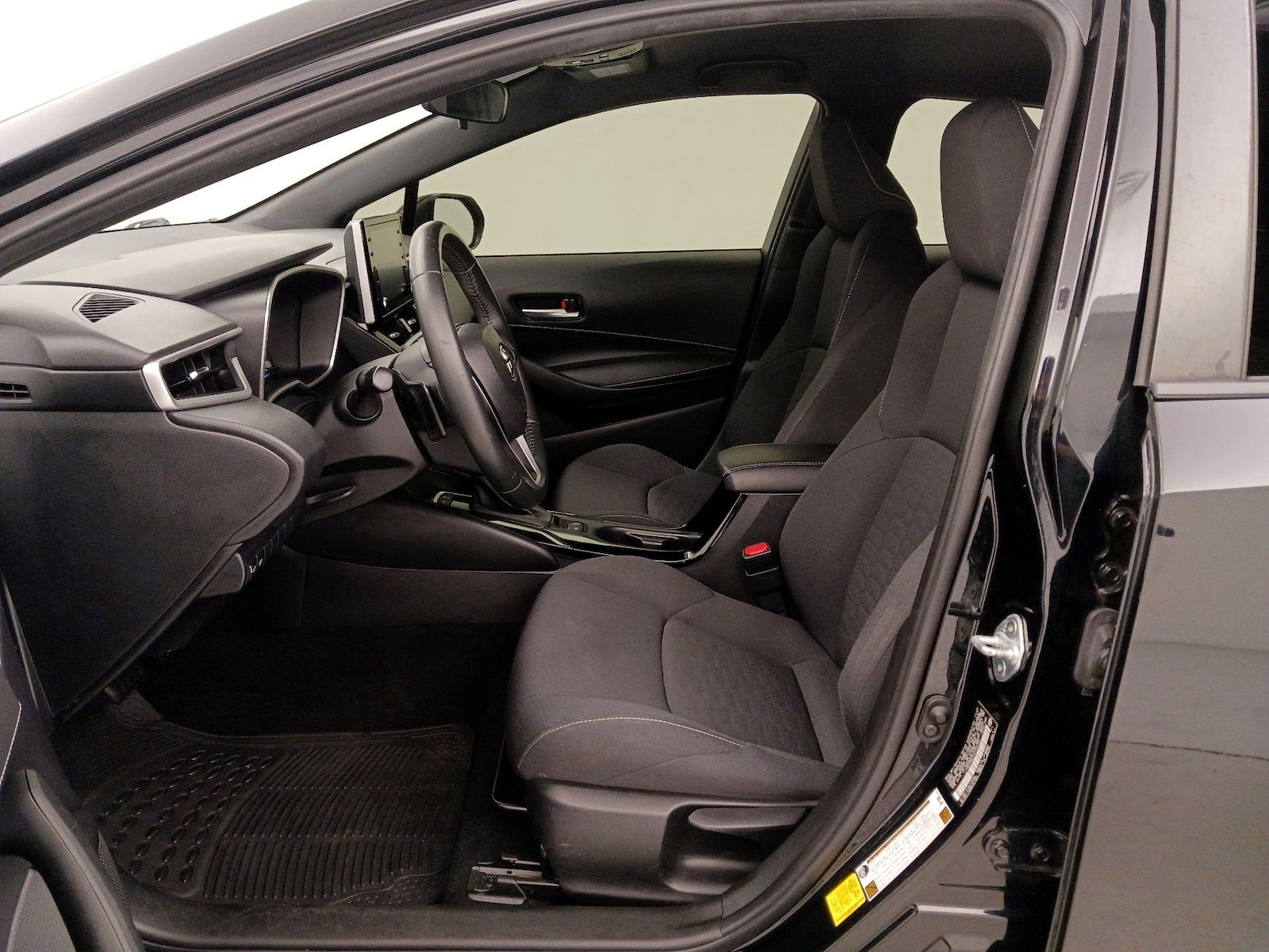 2022 Toyota Corolla Hatchback Nightshade - Photo 12