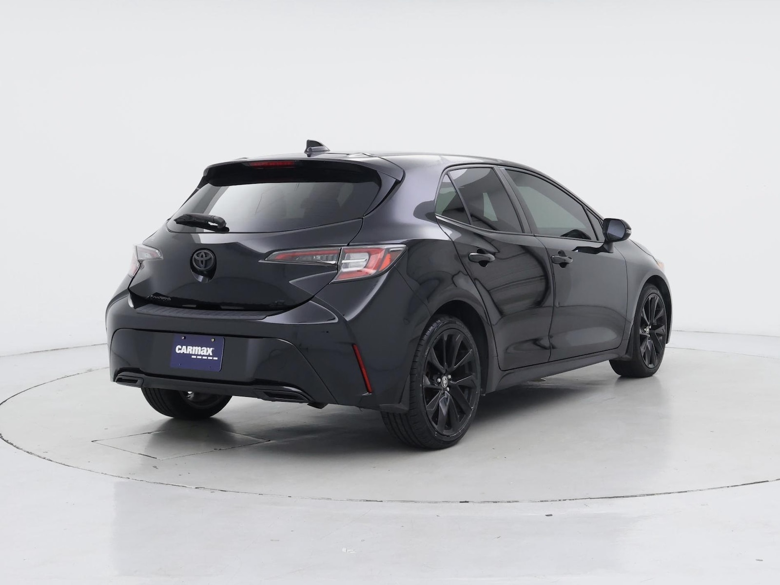 2022 Toyota Corolla Hatchback Nightshade - Photo 9