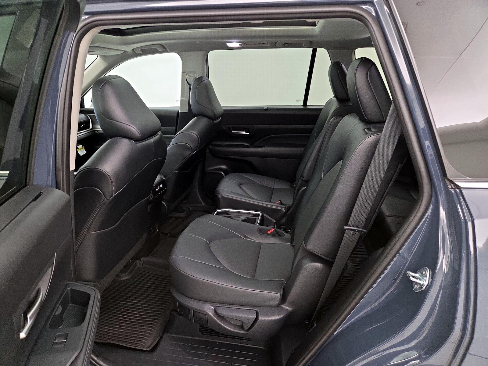 Rear Air Conditioning