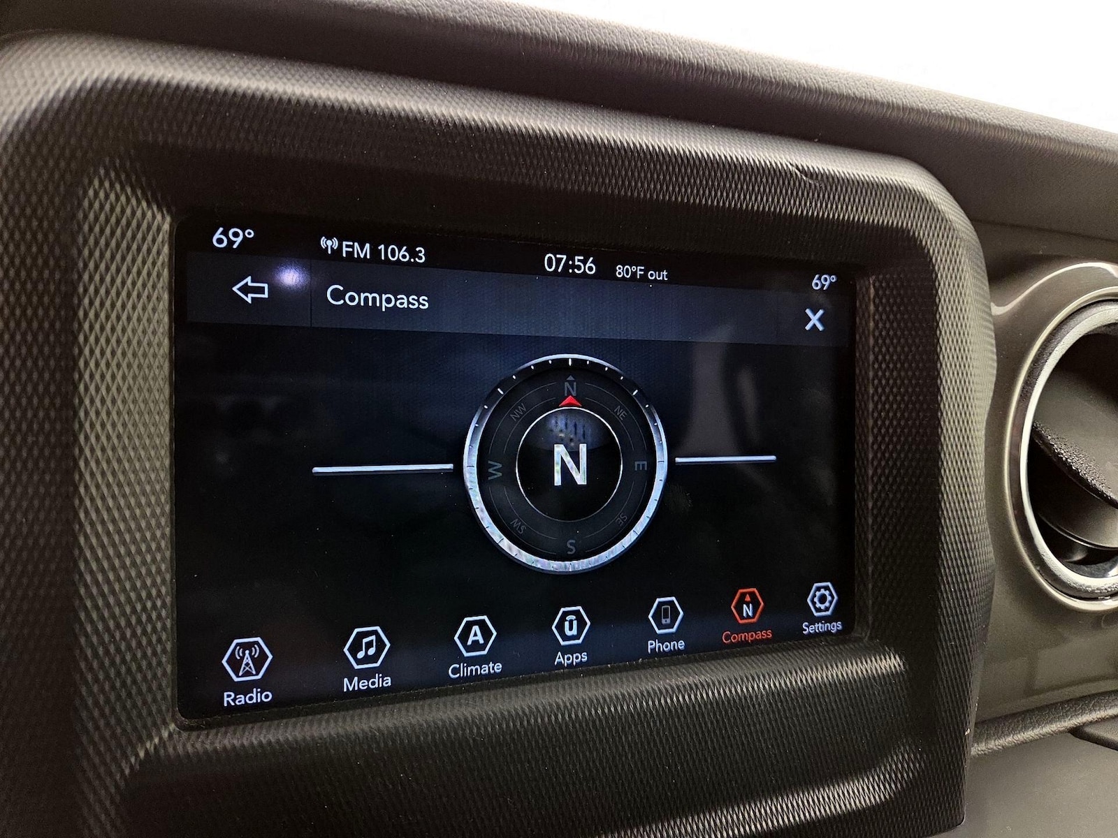 2018 Jeep All-New Wrangler Unlimited Sahara - Photo 15
