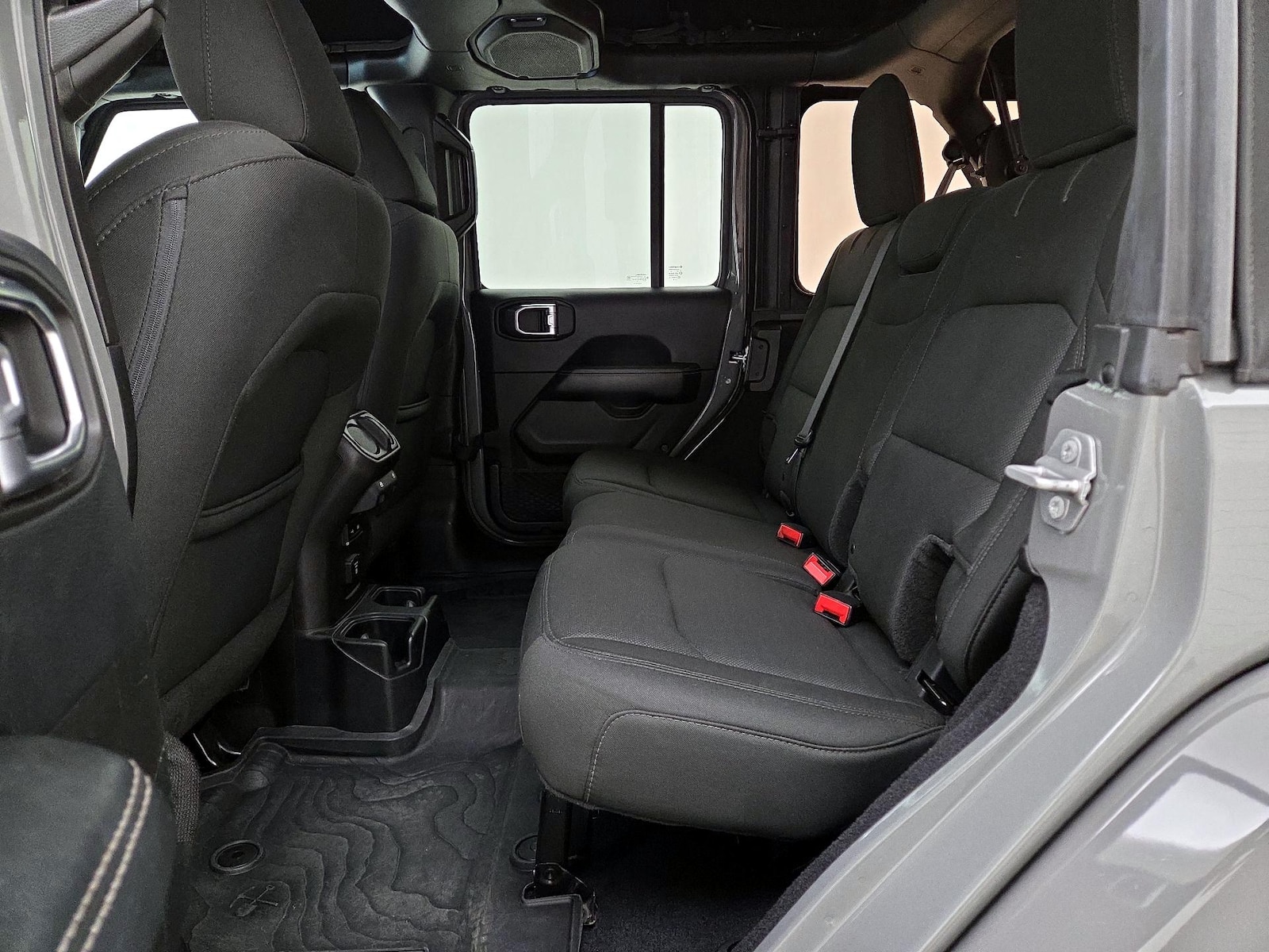 2018 Jeep All-New Wrangler Unlimited Sahara - Photo 21