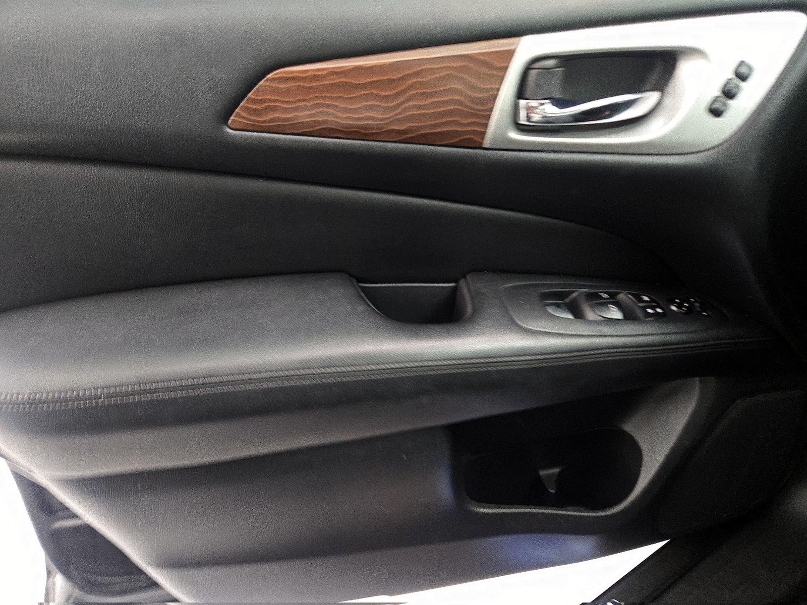 2018 Nissan Pathfinder Platinum - Photo 13