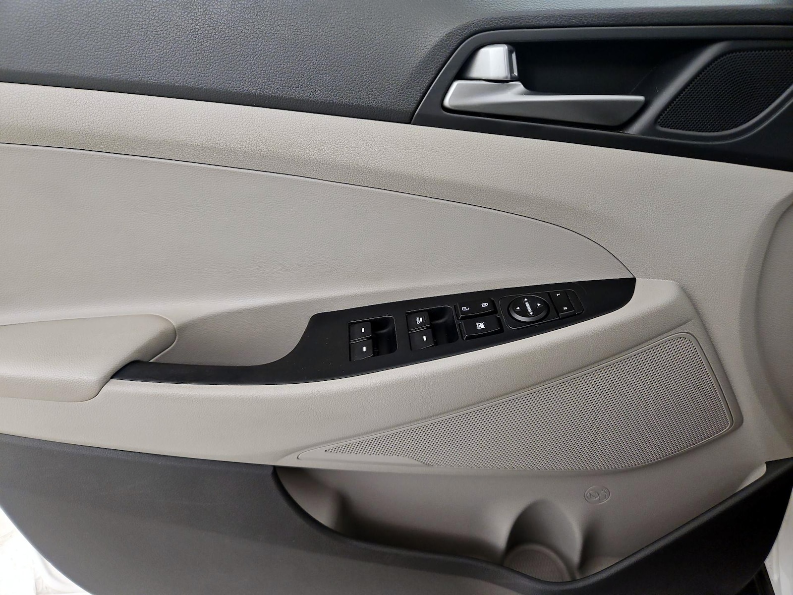 2017 Hyundai Tucson Sport - Photo 13