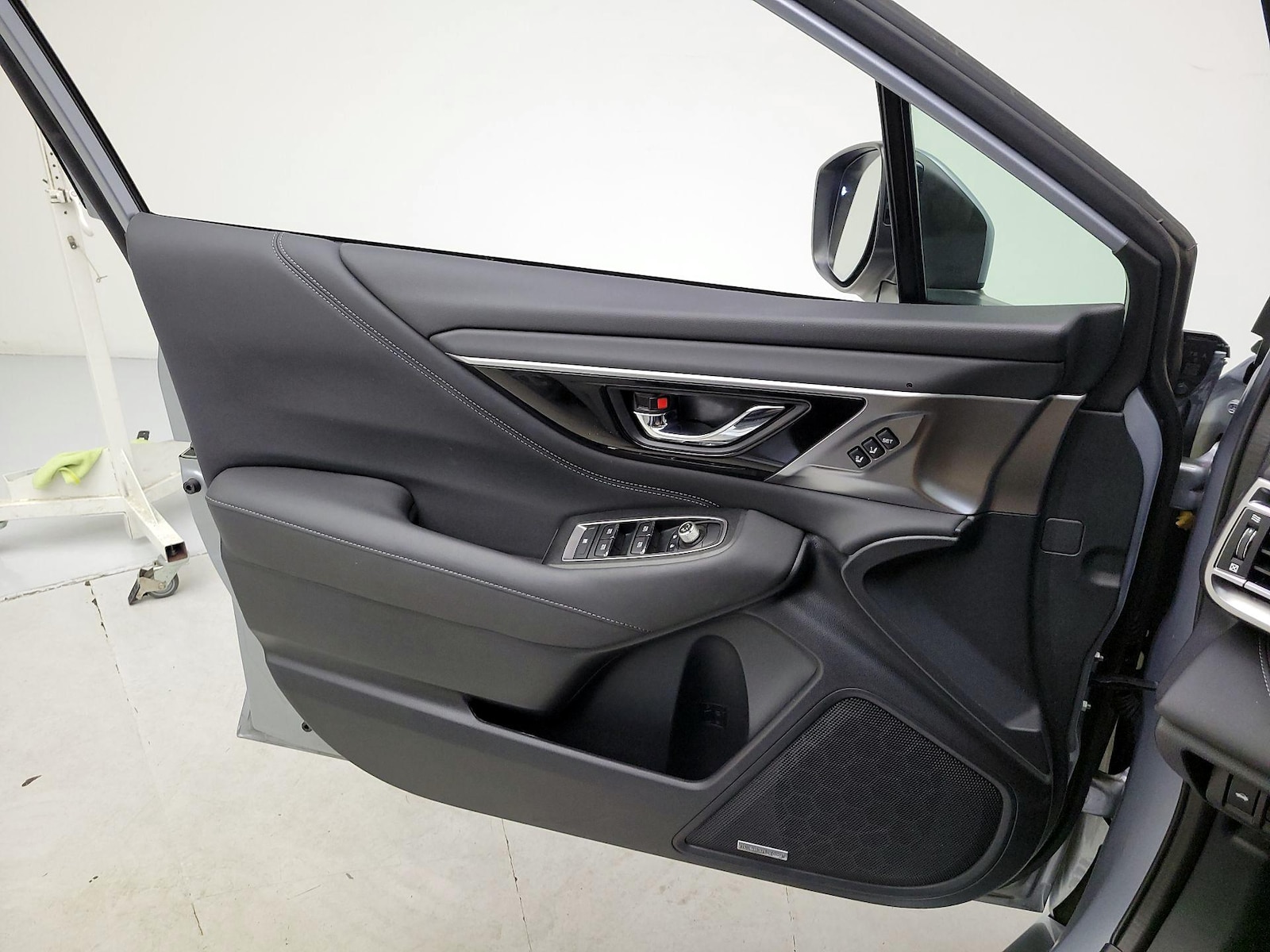 2022 Subaru Legacy Limited - Photo 13