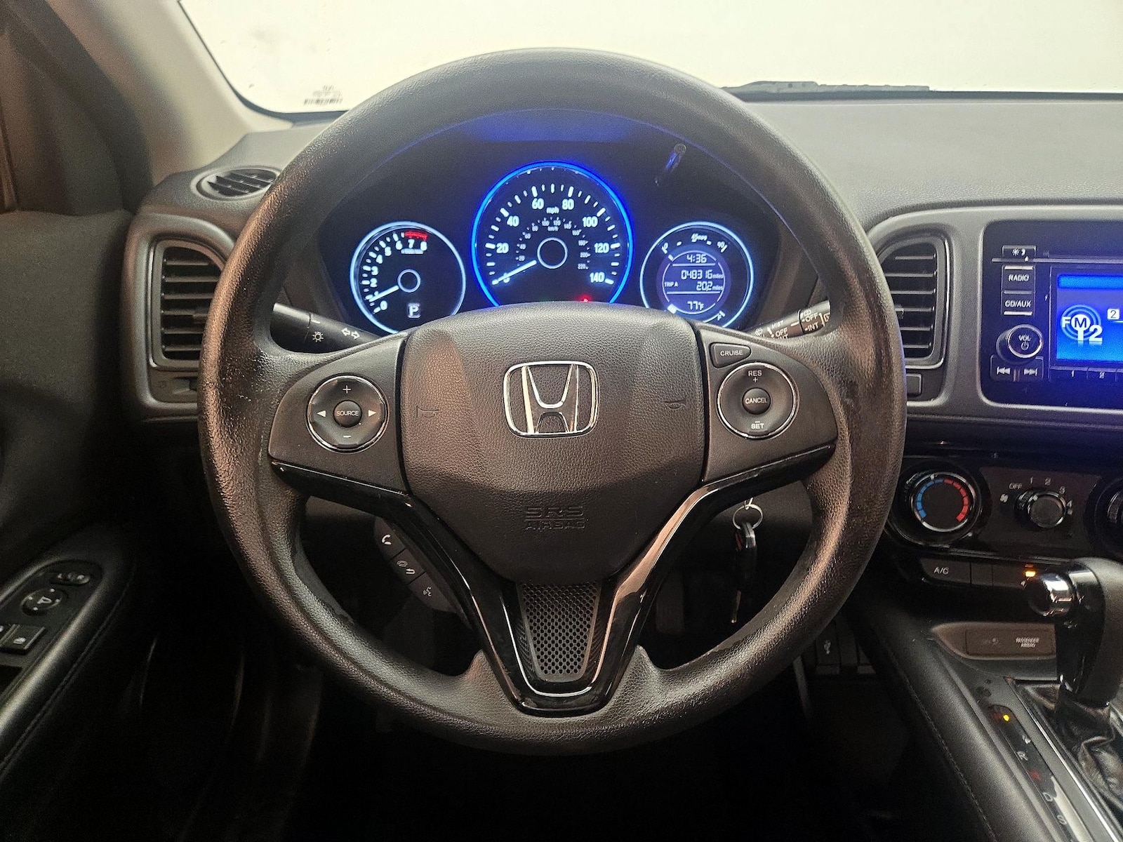 2017 Honda HR-V LX - Photo 11