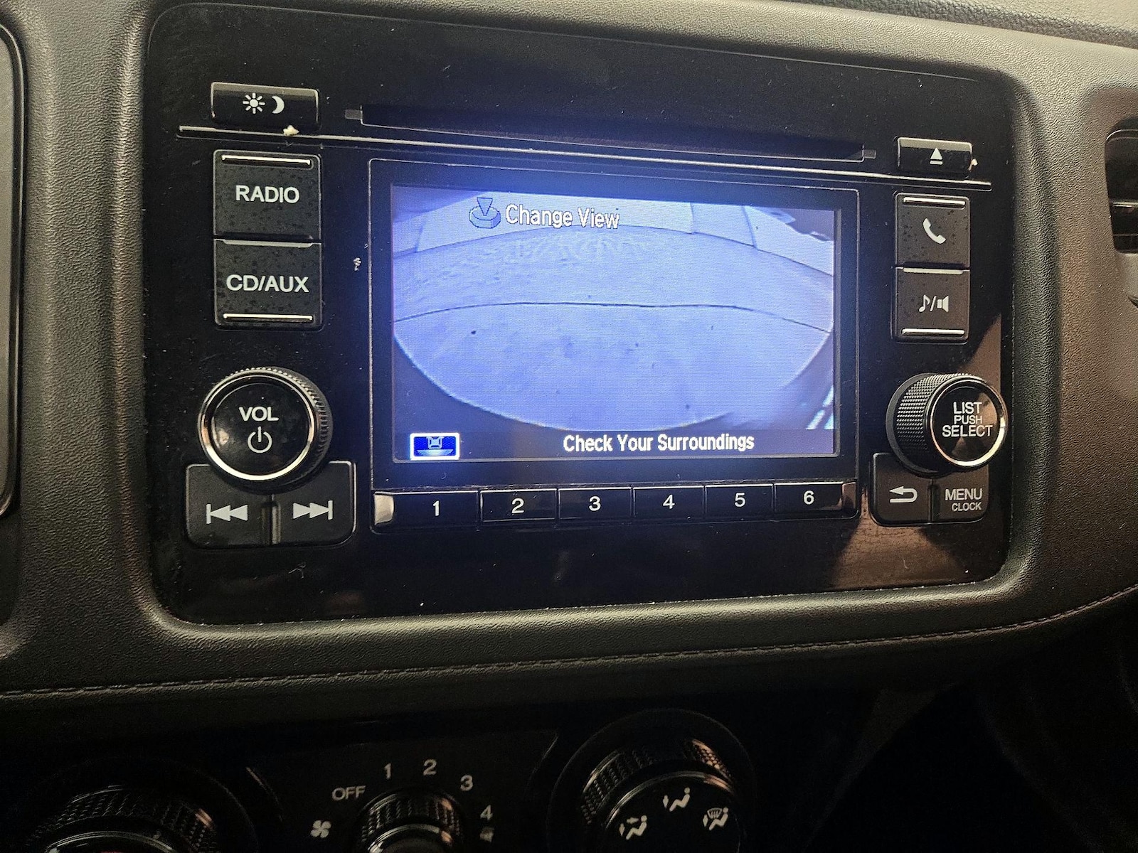 2017 Honda HR-V LX - Photo 15
