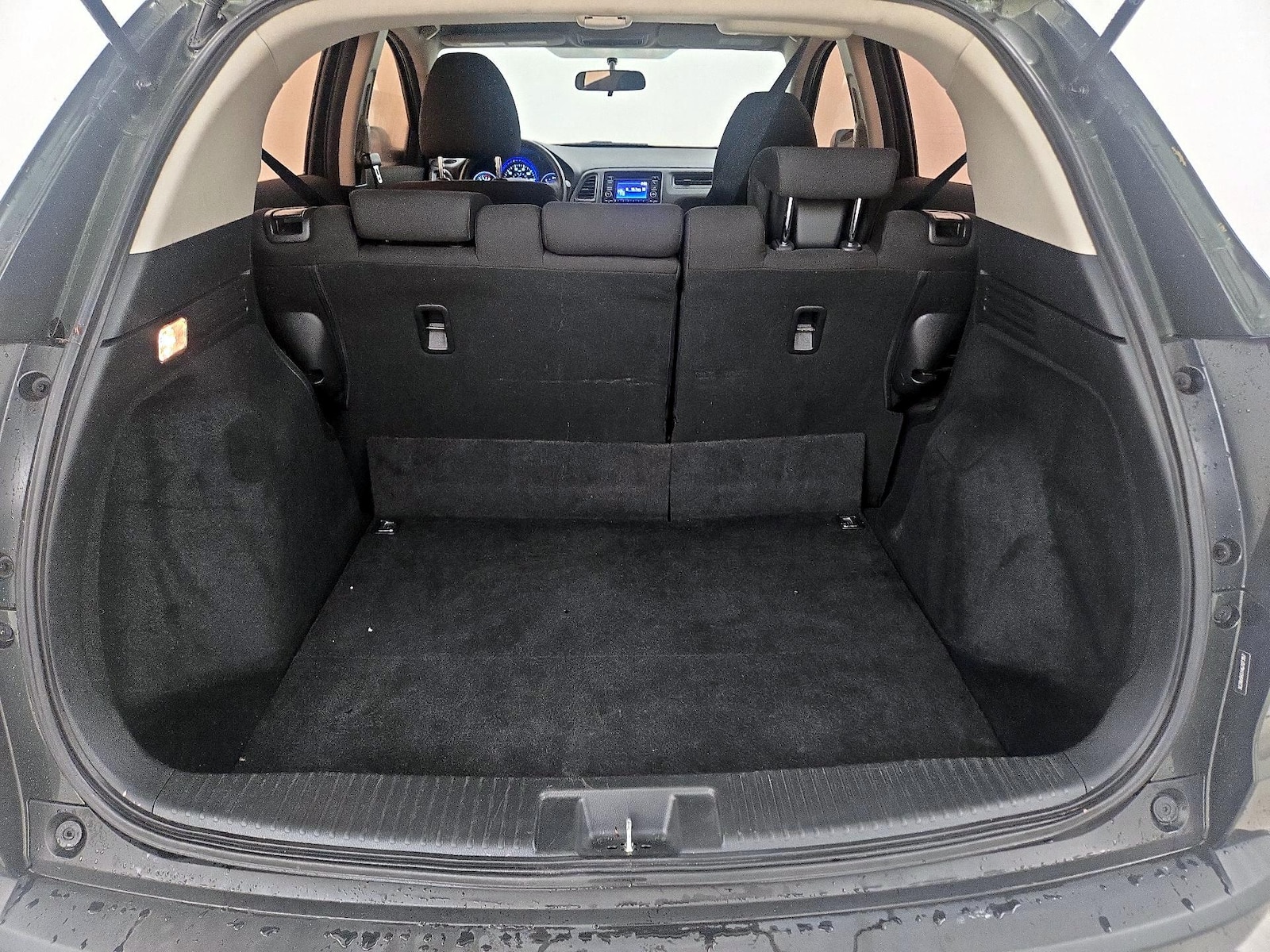 2017 Honda HR-V LX - Photo 21