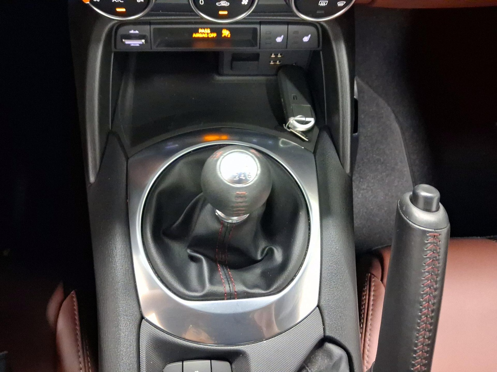 2017 Mazda MX-5 Miata RF Launch Edition - Photo 17