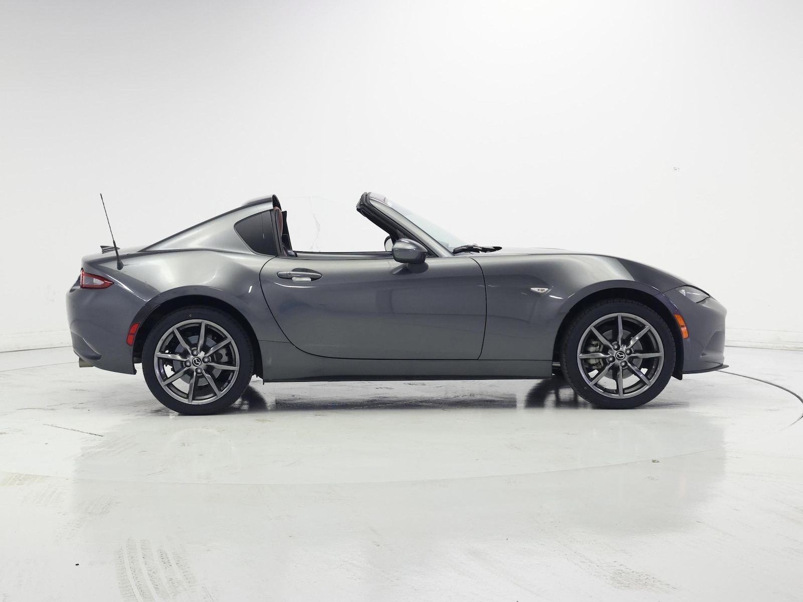 2017 Mazda MX-5 Miata RF Launch Edition - Photo 8
