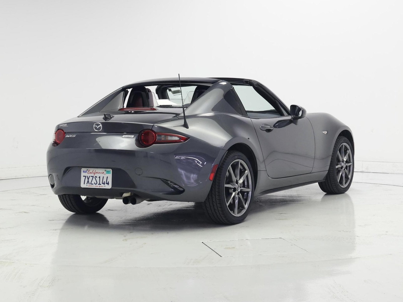 2017 Mazda MX-5 Miata RF Launch Edition - Photo 9