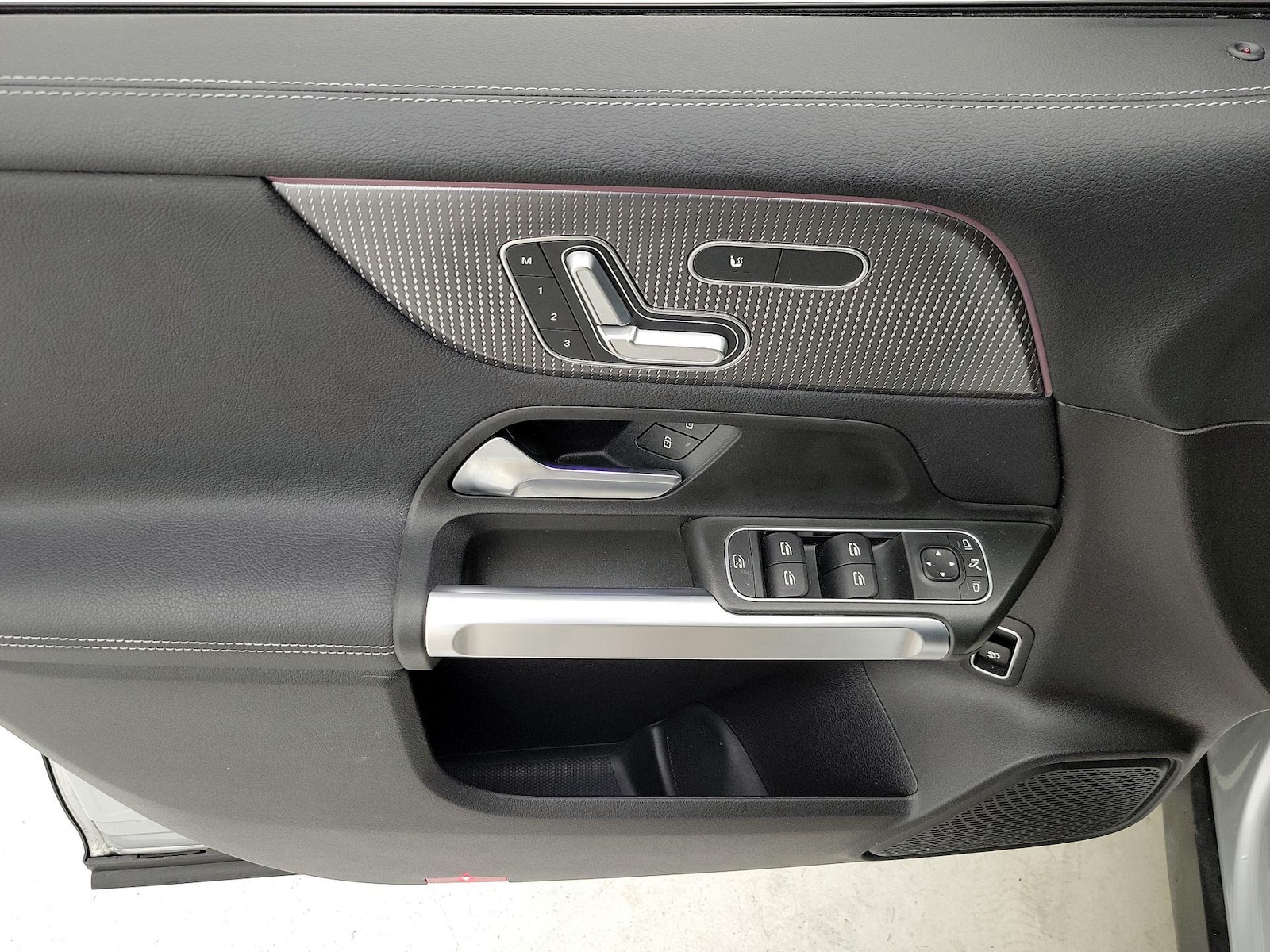 2021 Mercedes-Benz GLB Base - Photo 13