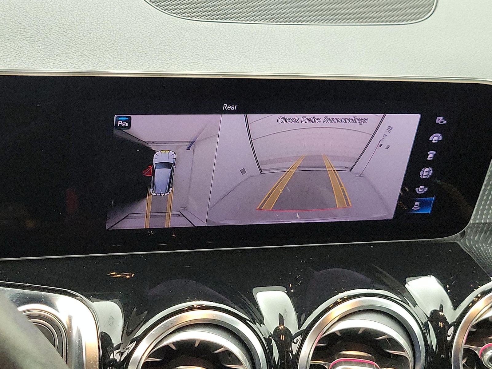 2021 Mercedes-Benz GLB Base - Photo 15